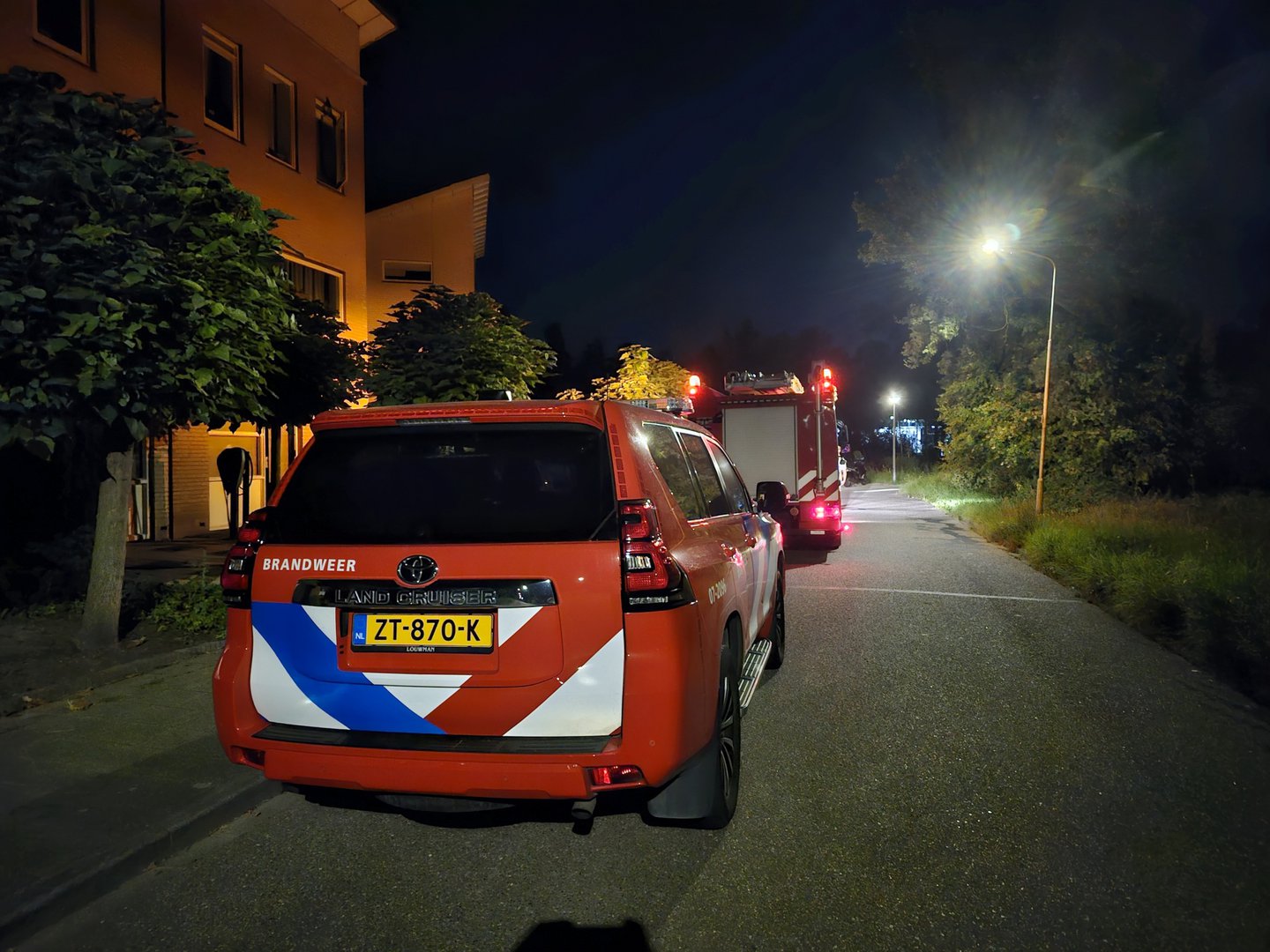Brandweer onderzoekt vreemde geur na klachten buurtbewoners