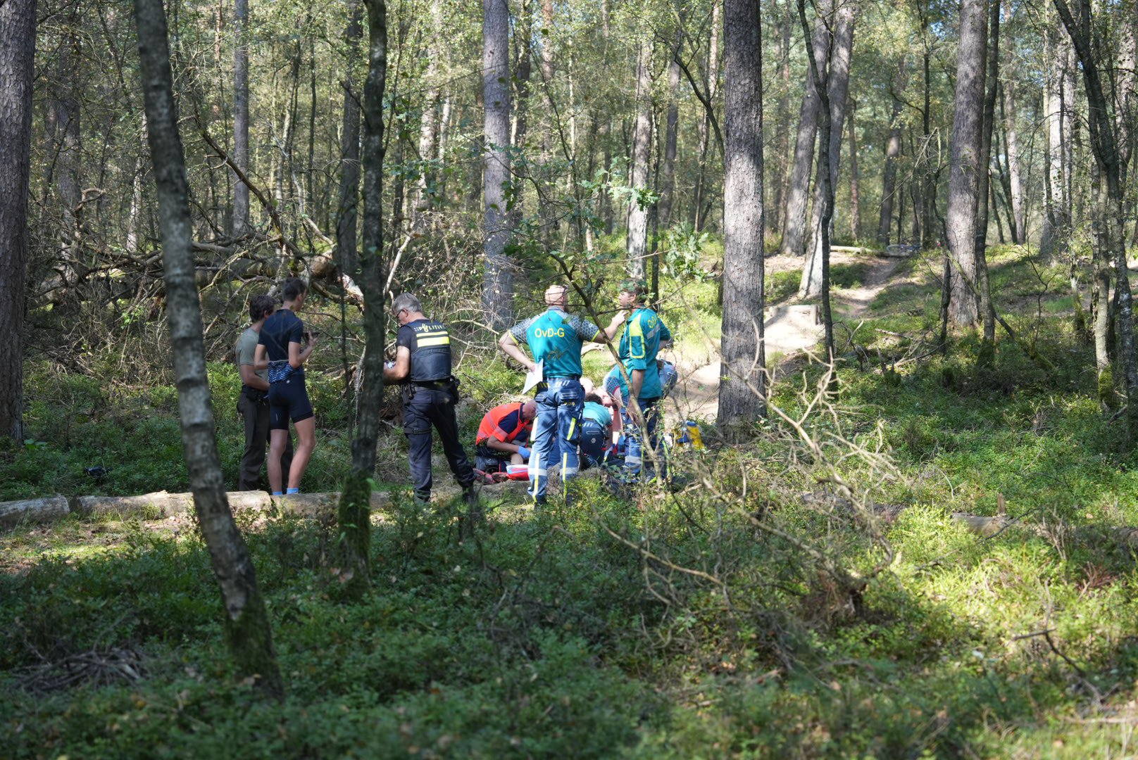 Mountainbiker raakt zwaargewond in het bos bij Laag-Soeren