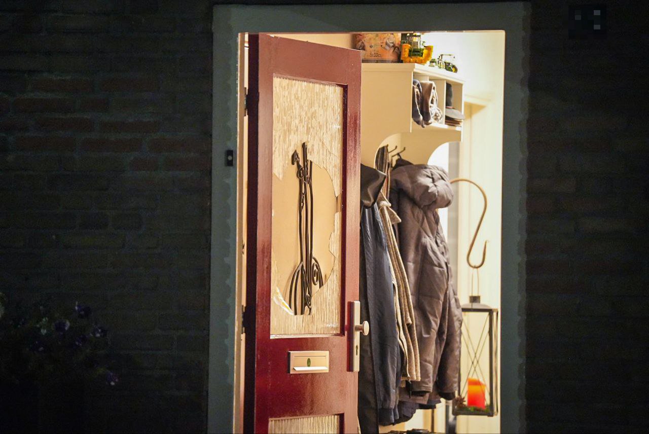 Woningoverval in Aerdt, mept overvaller met wandelstok