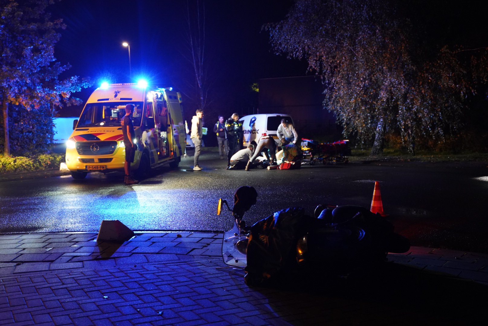 Scooterrijder ernstig gewond bij aanrijding
