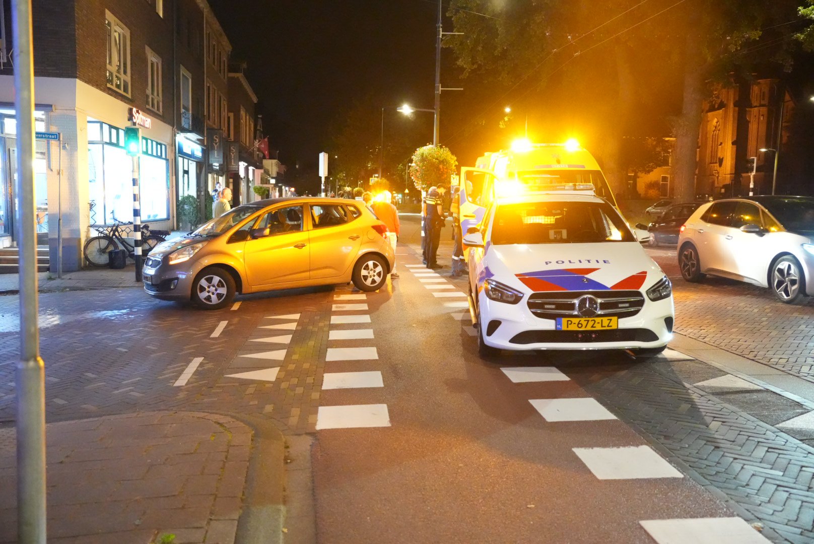 Fietser gewond na aanrijding met auto