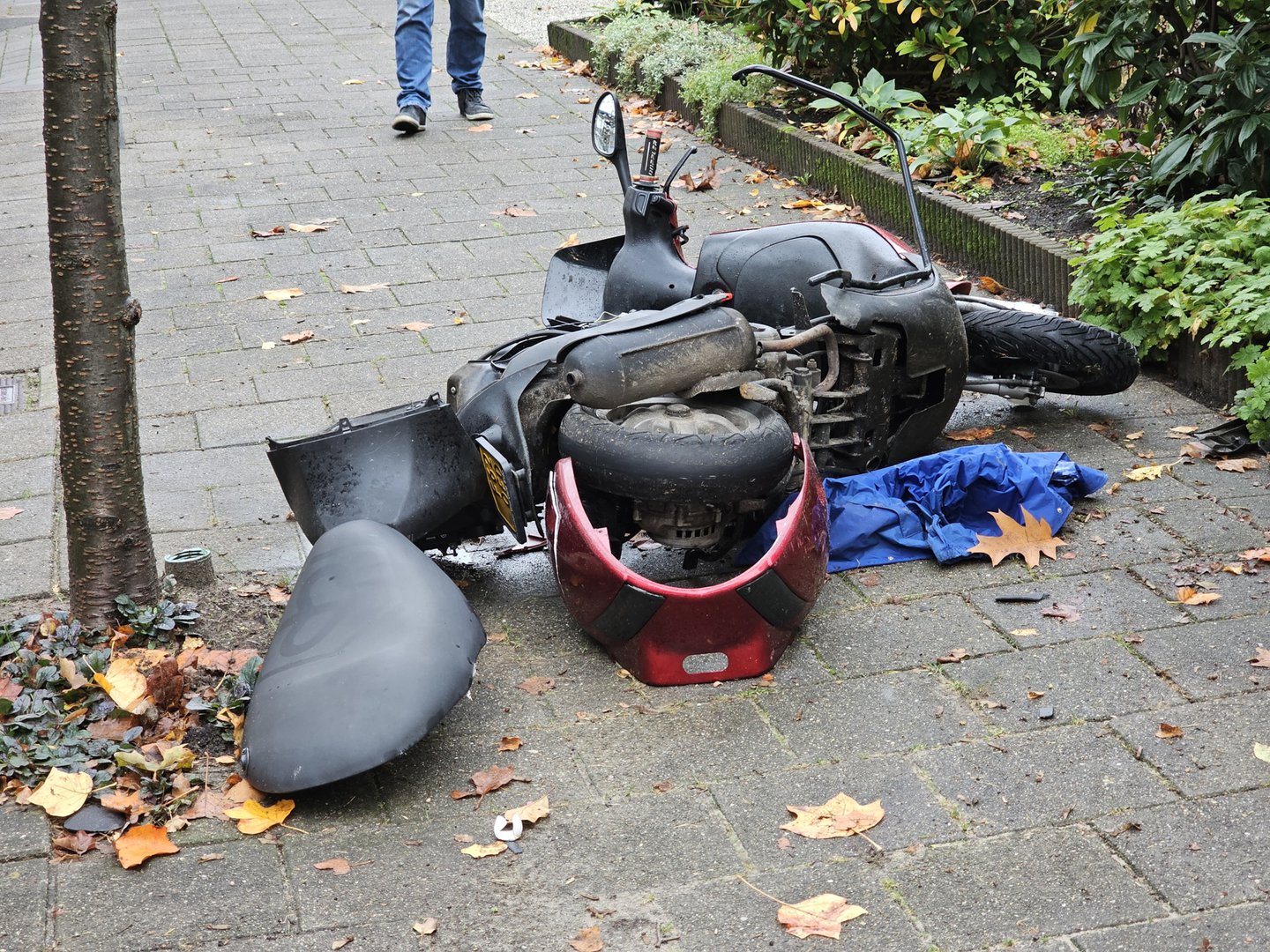 Scooterrijder gewond geraakt na aanrijding met auto in Ede
