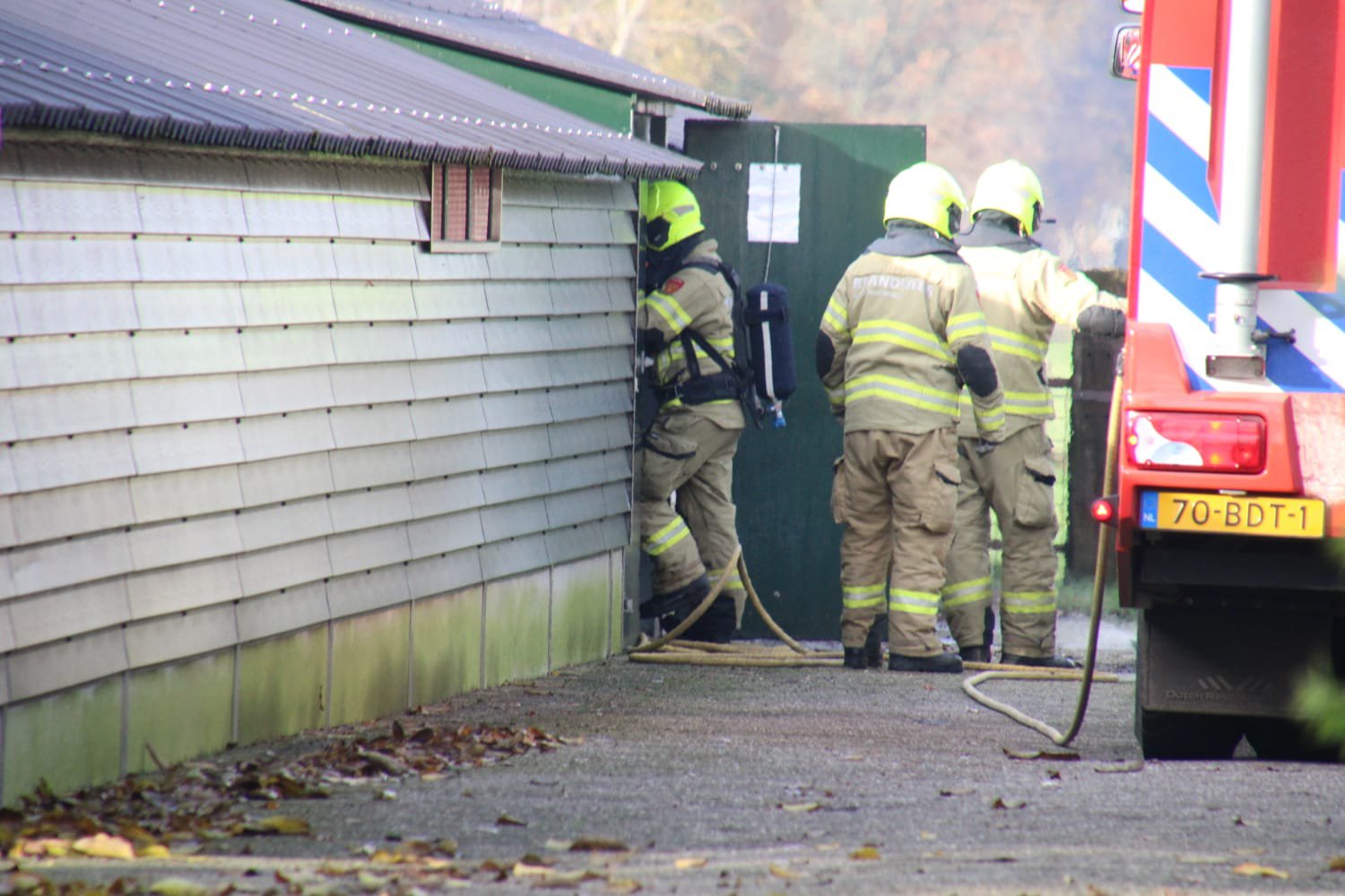 Schuurbrand snel onder controle in Lunteren