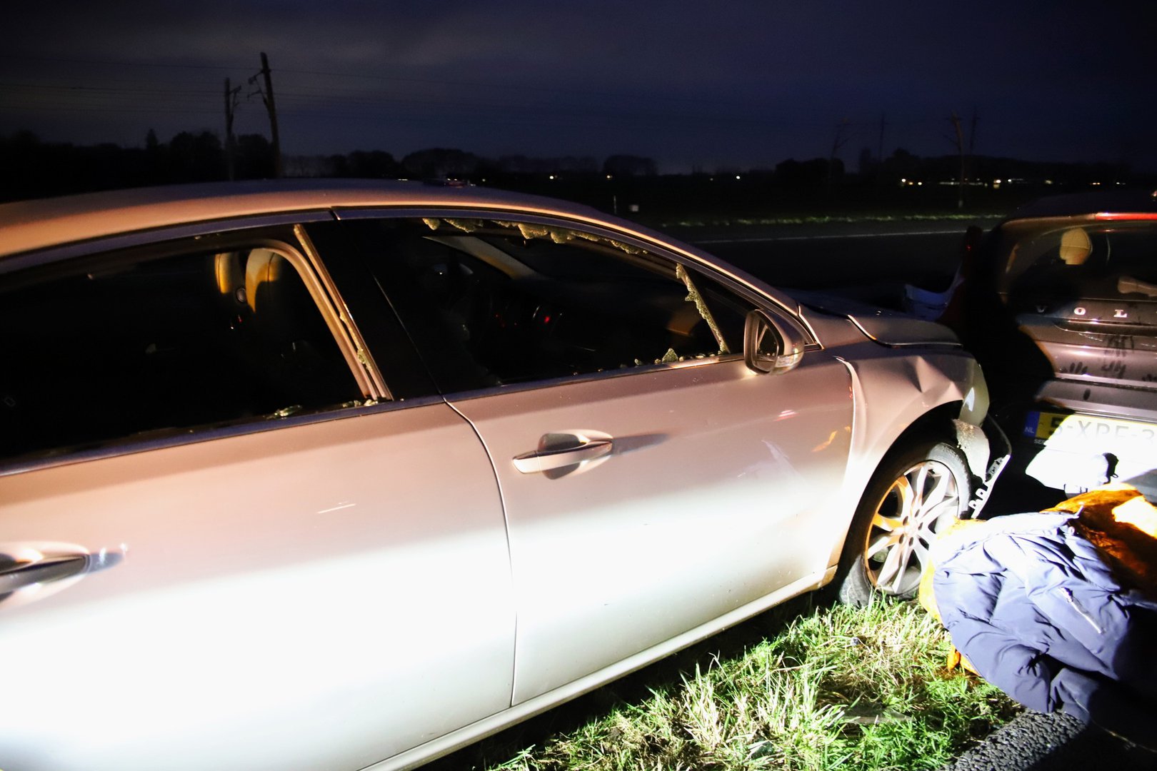 Slachtoffer met spoed naar ziekenhuis na ongeval op A15