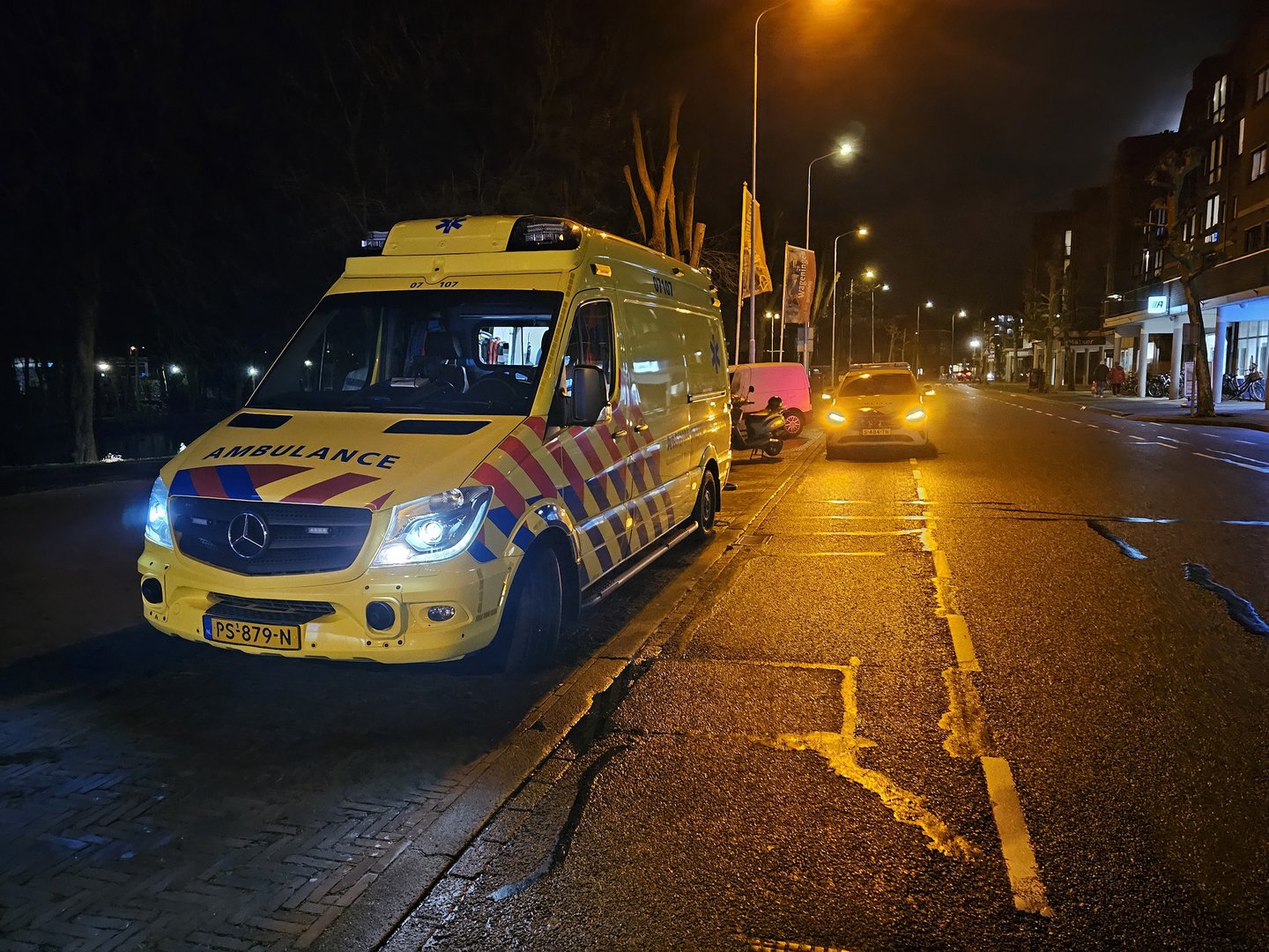 Kind geschept door scooterrijdster