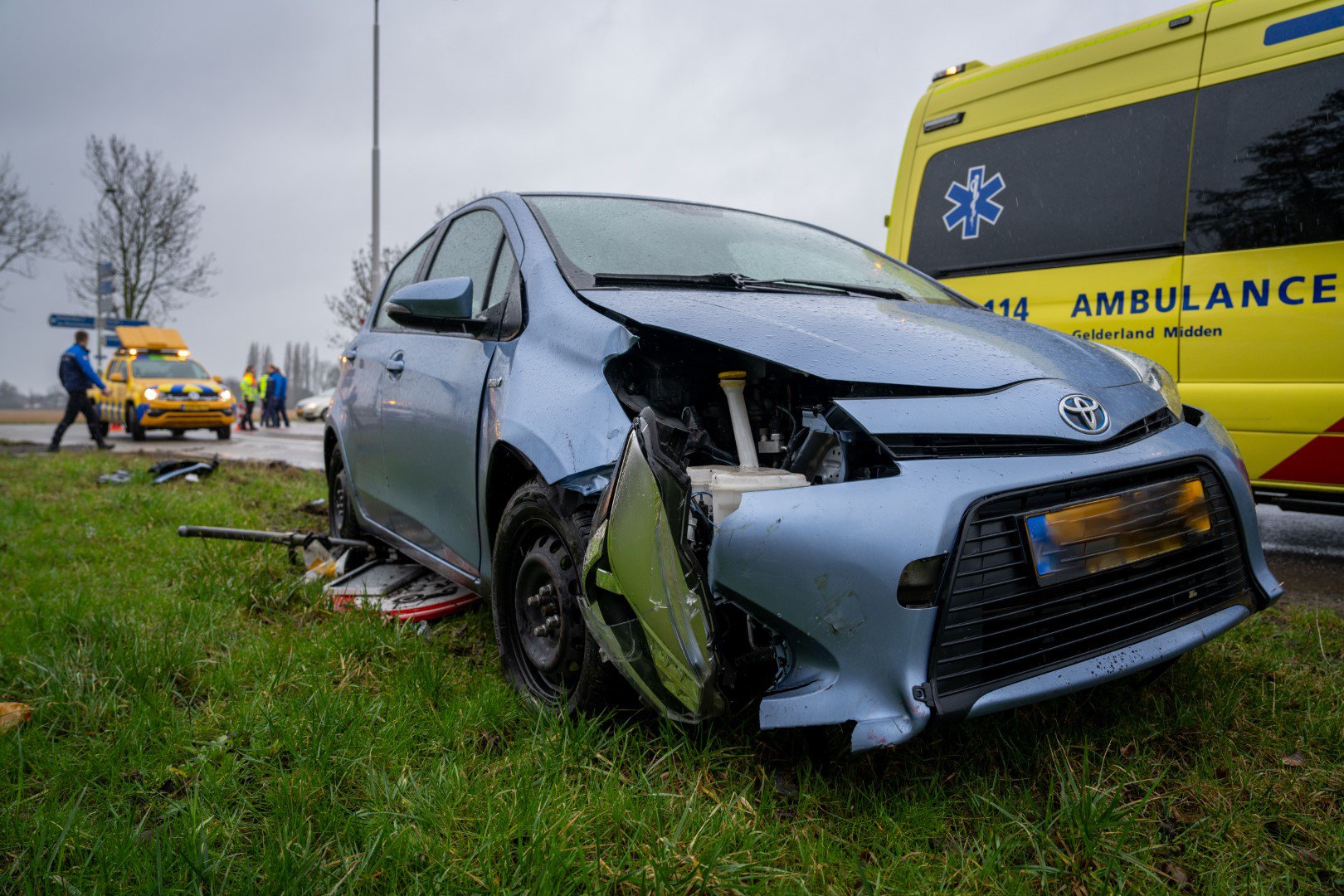 Oudere vrouw mogelijk onwel geworden achter het stuur in Herwen