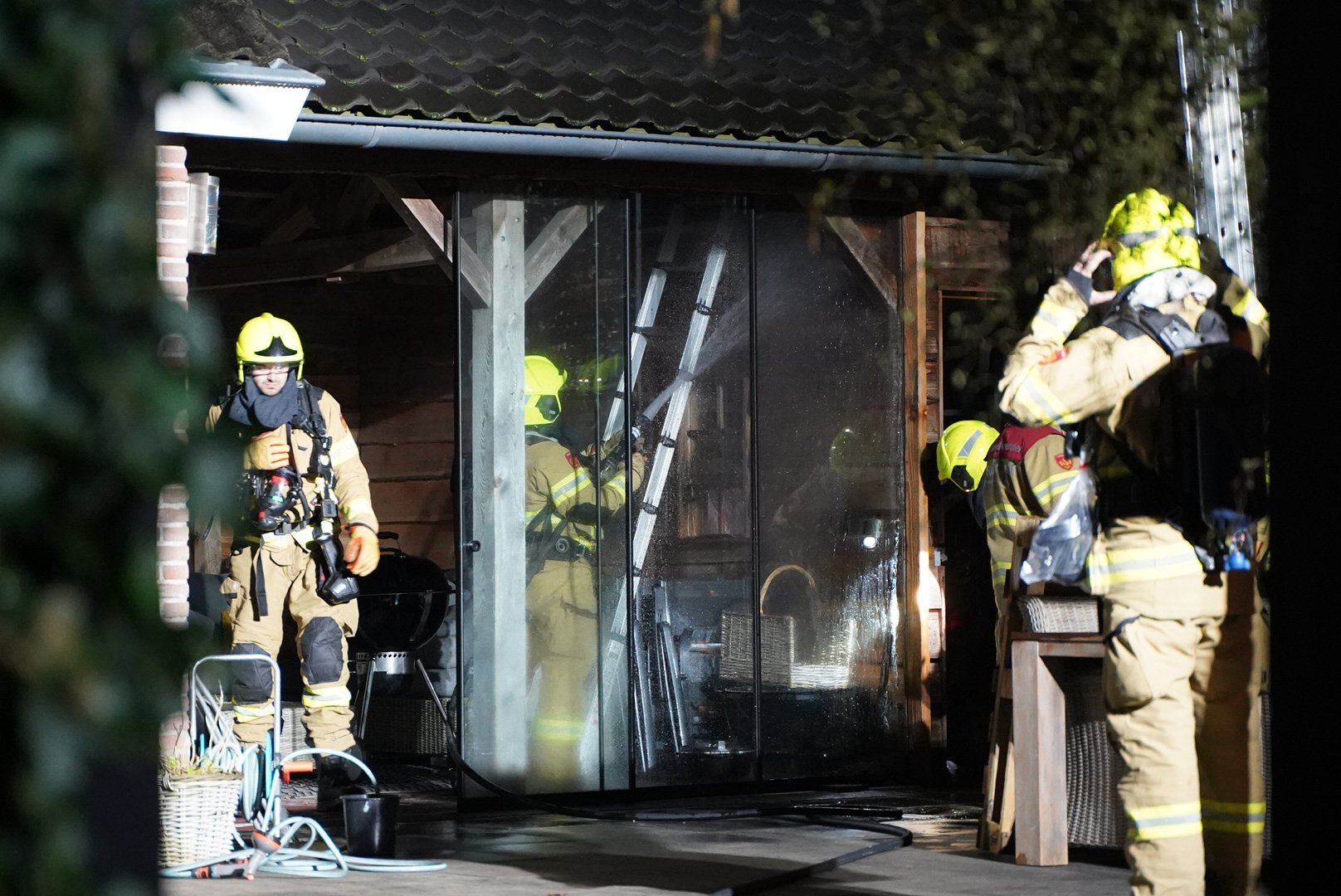 Veel schade na brand in schuur
