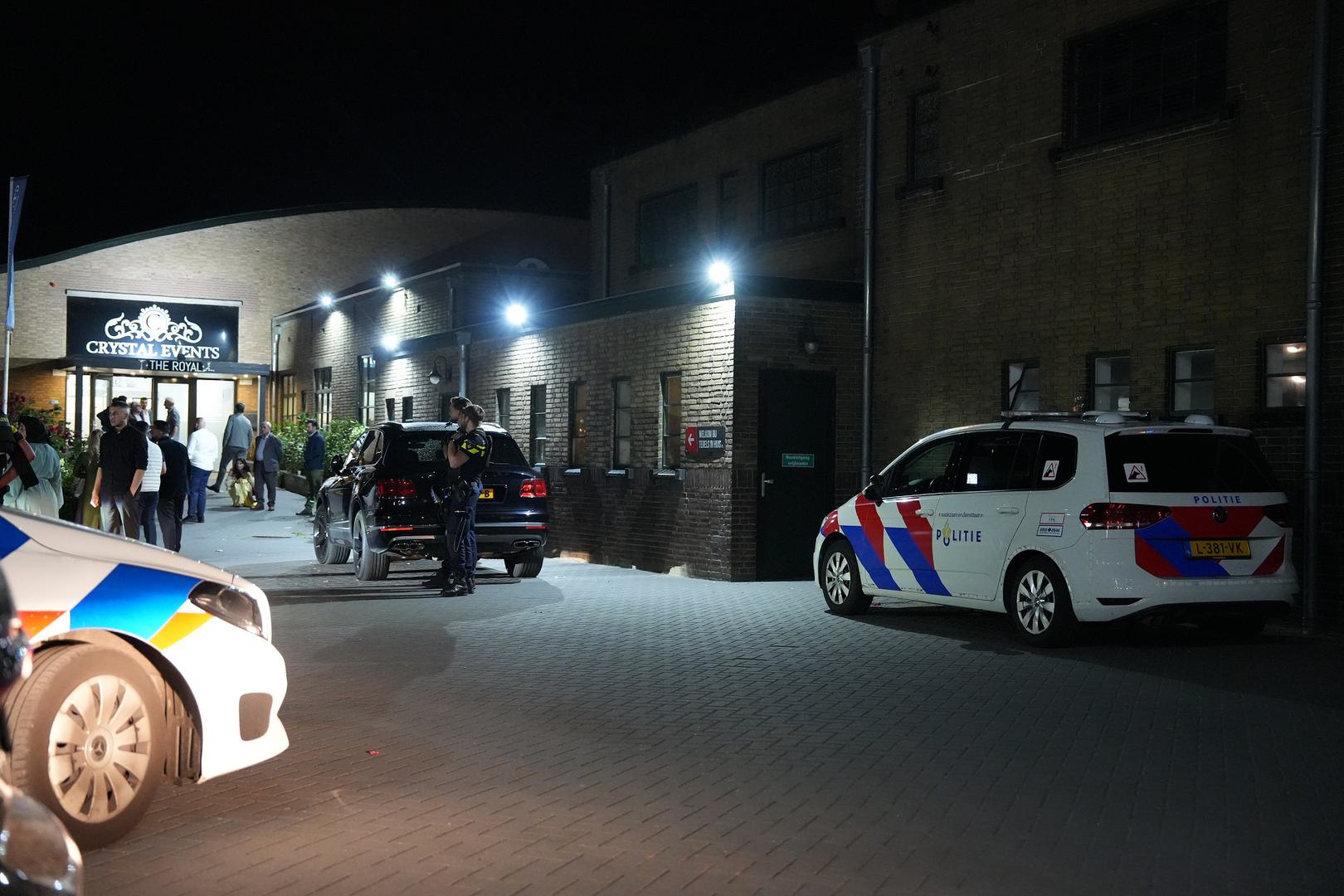 Politie beëindigt feest in zalencentrum door mogelijk schietincident