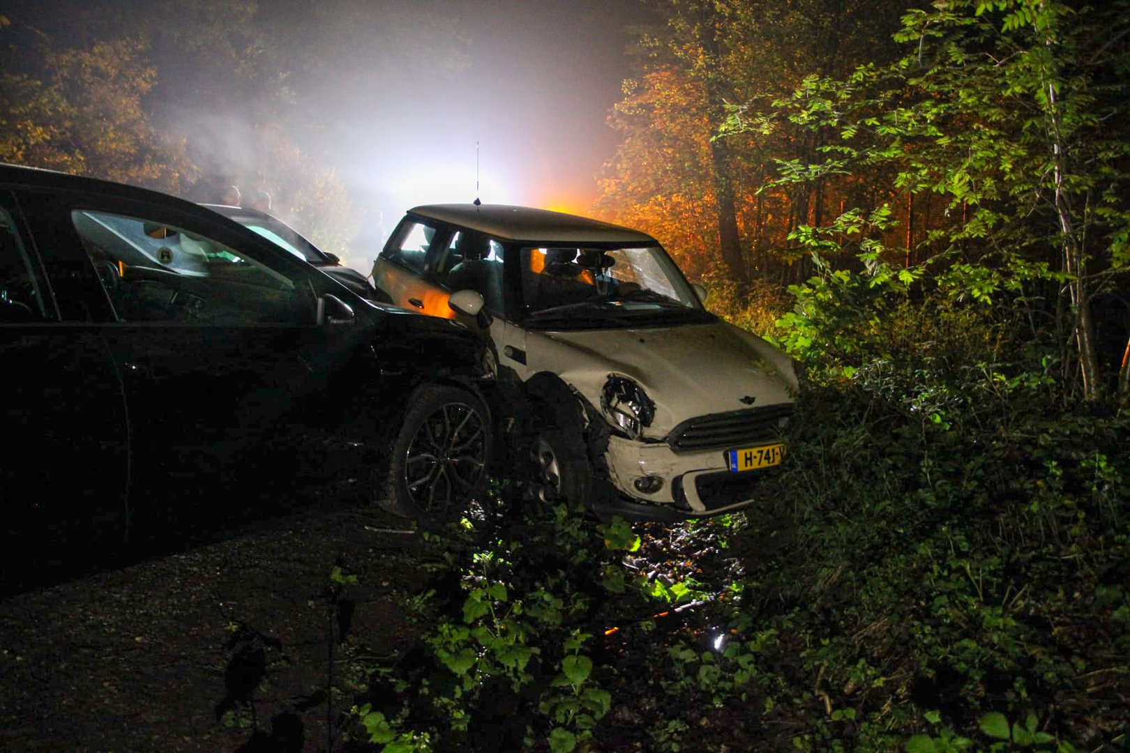 Ravage na ongeval tussen vier auto’s