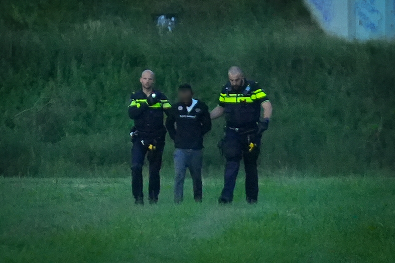 Klopjacht boven Duiven na dumping drugsafval