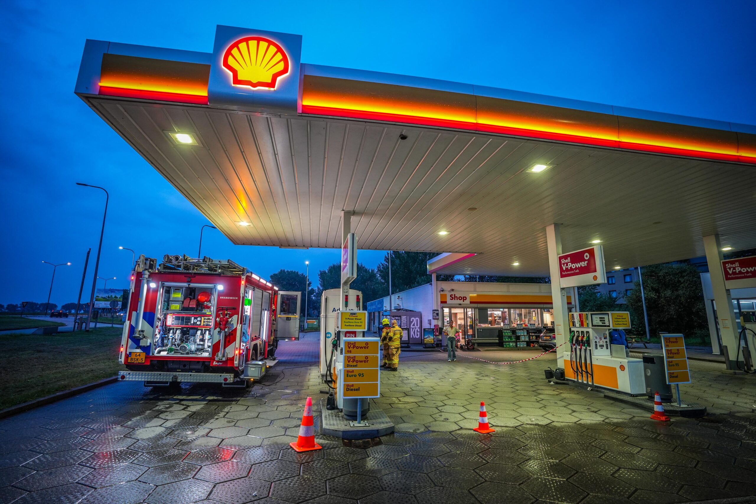 Mistgenerator gaat af in tankstation in Huissen