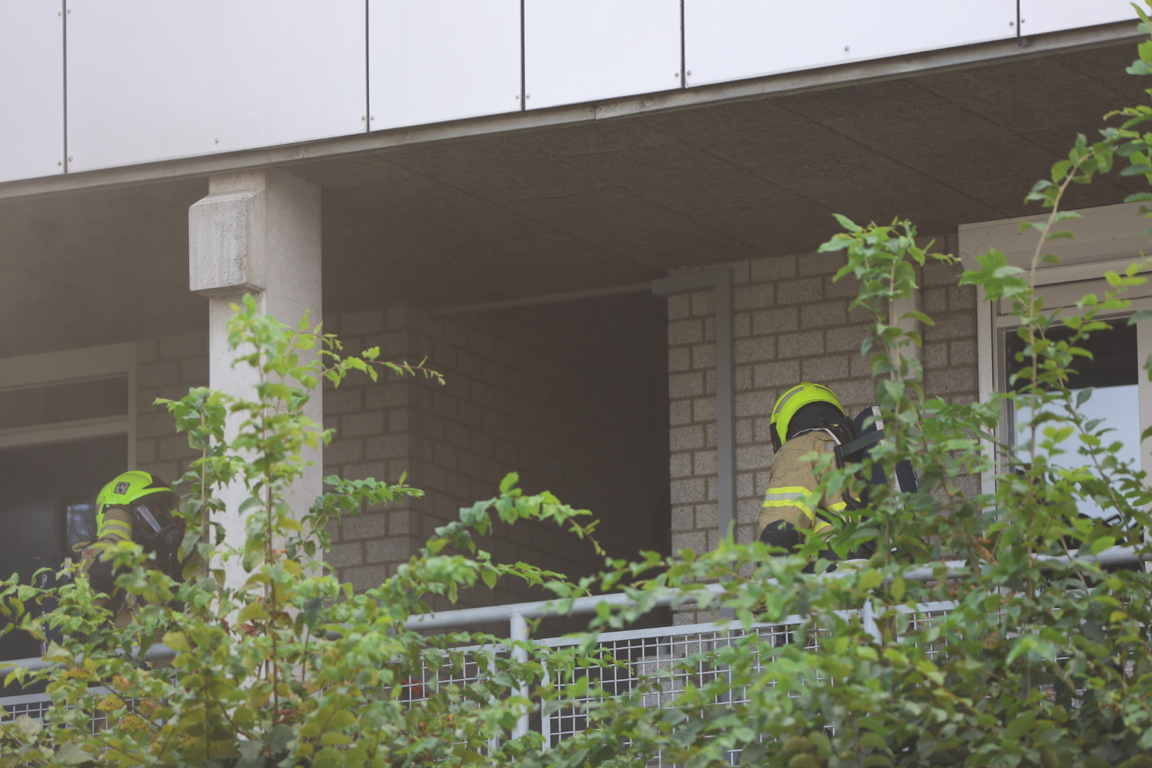 Bewoner gewond na brand in slaapkamer in Arnhem