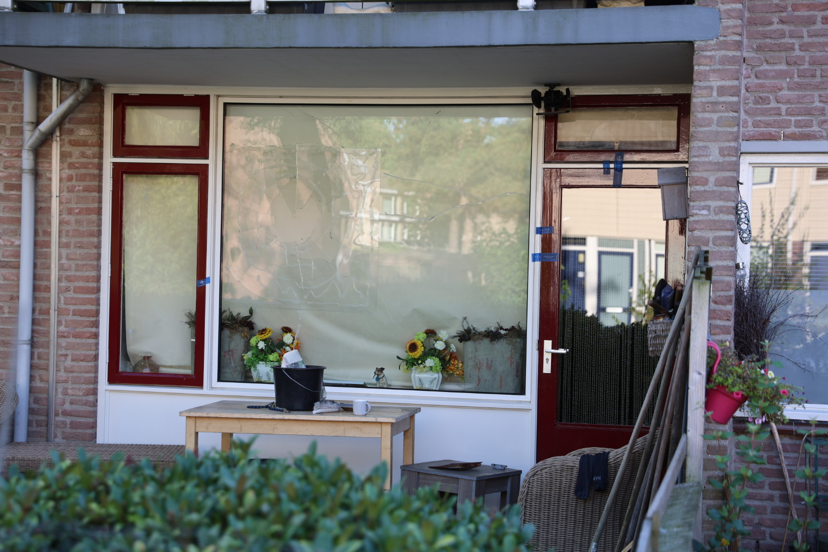 Vernielingen bij woning van verdachten ontvoering minderjarig kind