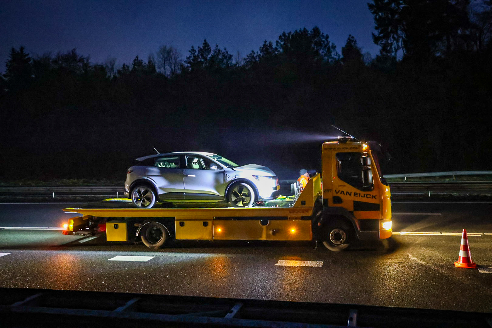 Drie rijstroken dicht na ongeval op A12 bij Arnhem