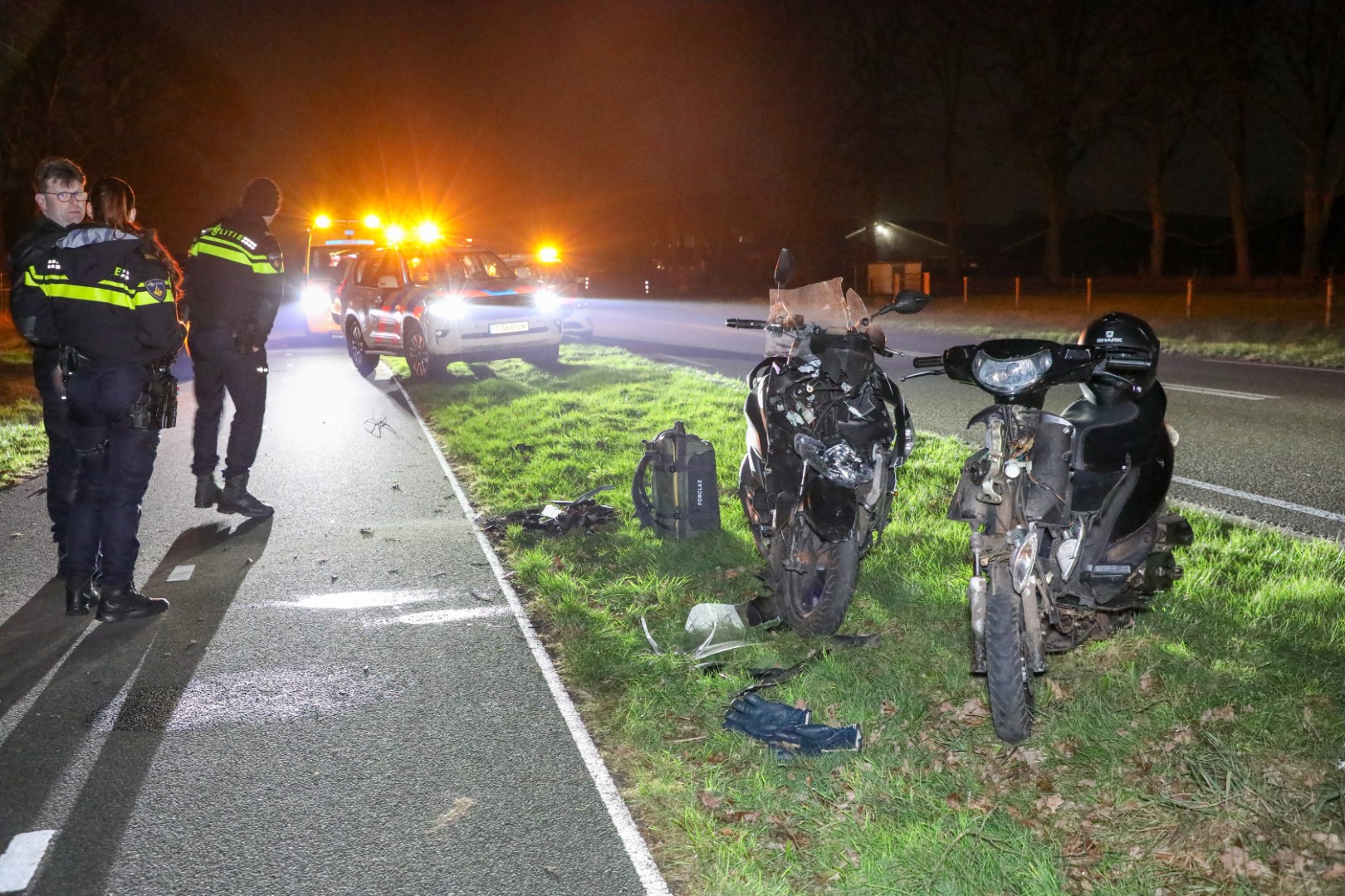 Frontale botsing op fietspad na inhalen hardloper