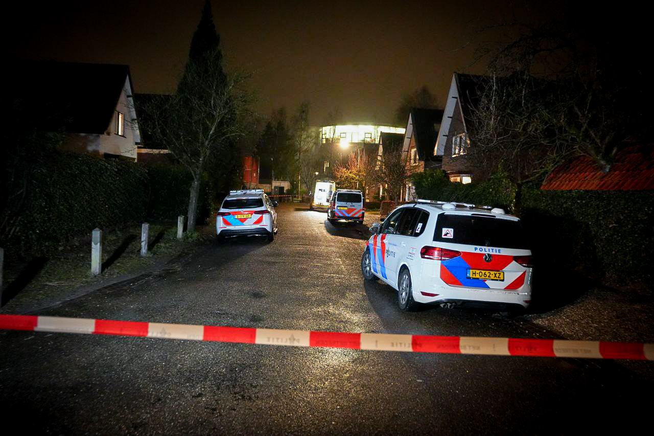 Politie vindt gewonde in woning na melding overval