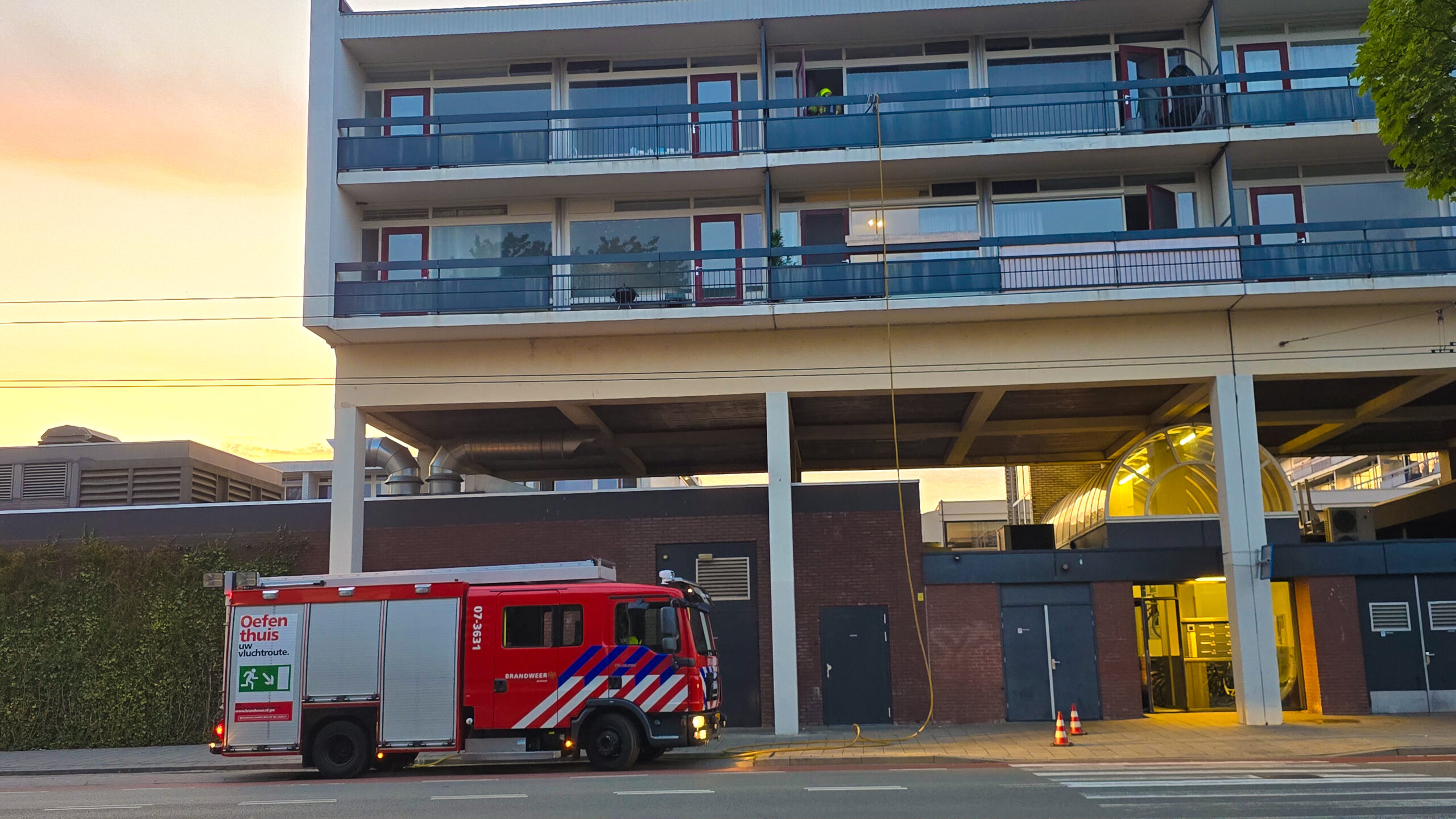 Kleine brand achter cv-installatie in Arnhem snel onder controle