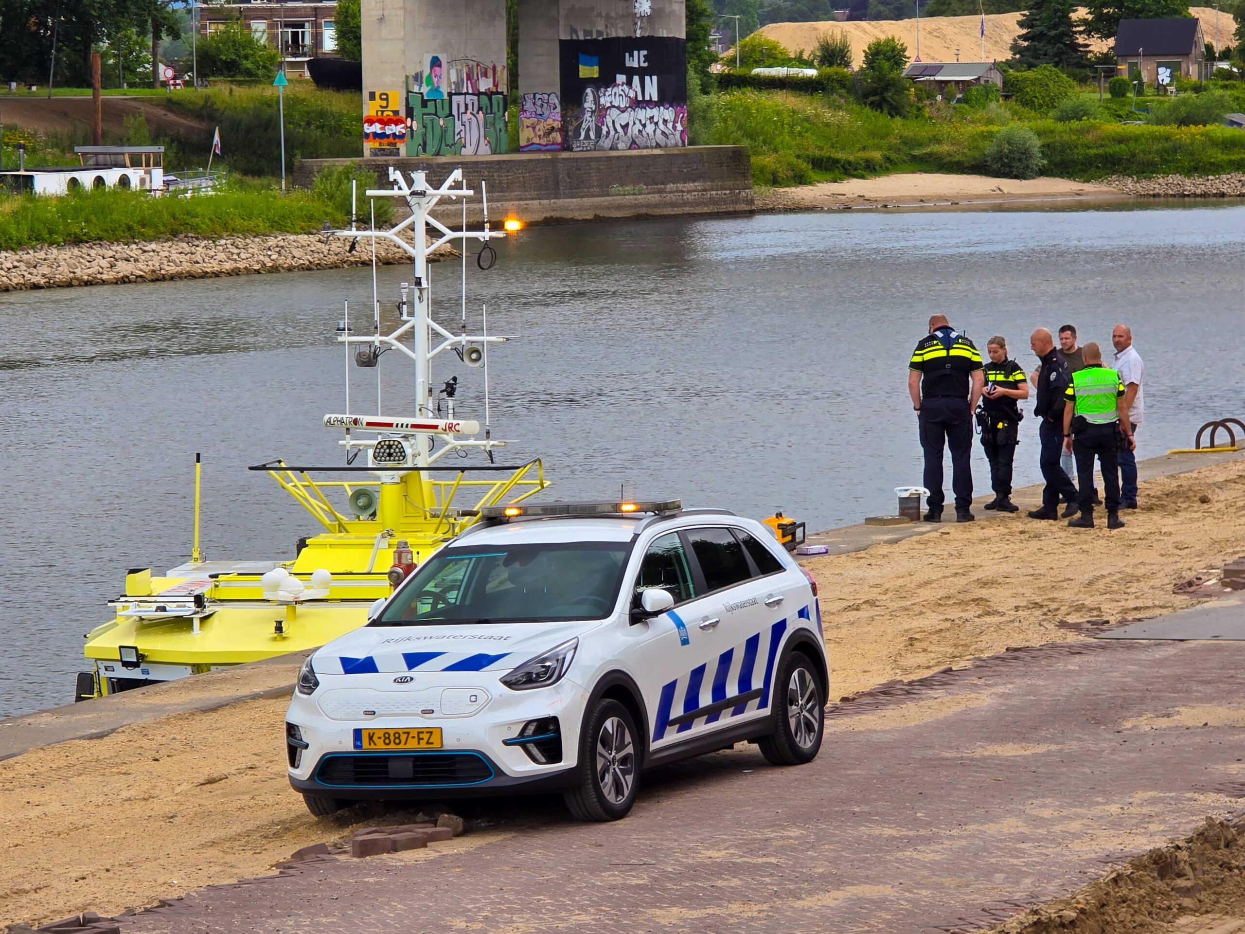 Omstanders vinden lichaam in water