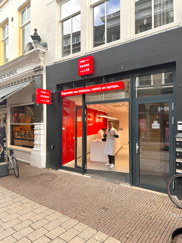 Reparatiebedrijf met duurzame missie: ThePhoneLab nu ook gevestigd in Arnhem