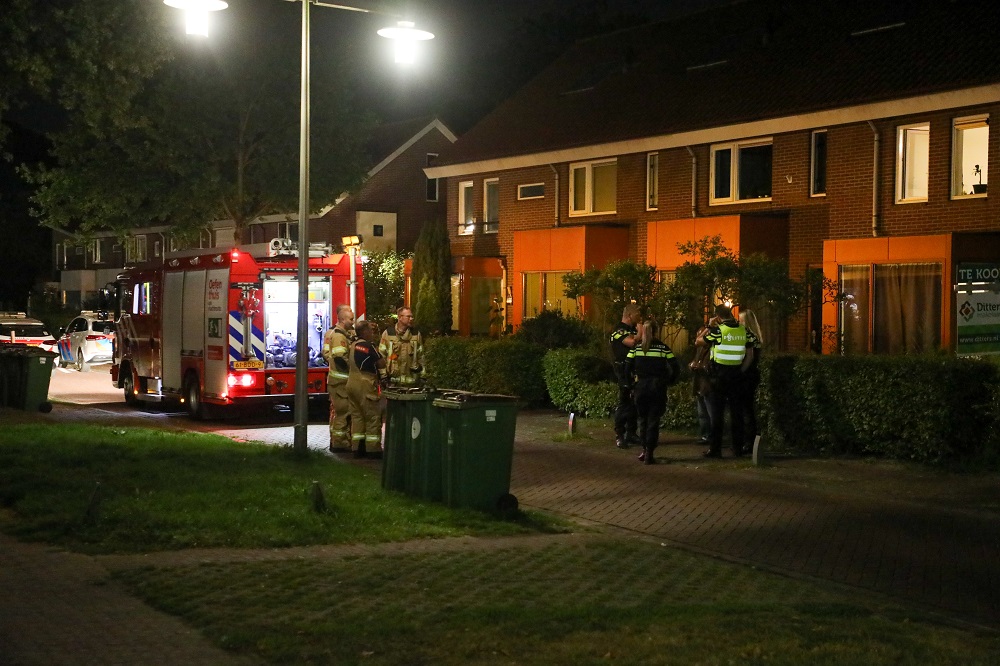 Rook in woning, mogelijk door vergeten pannetje op vuur