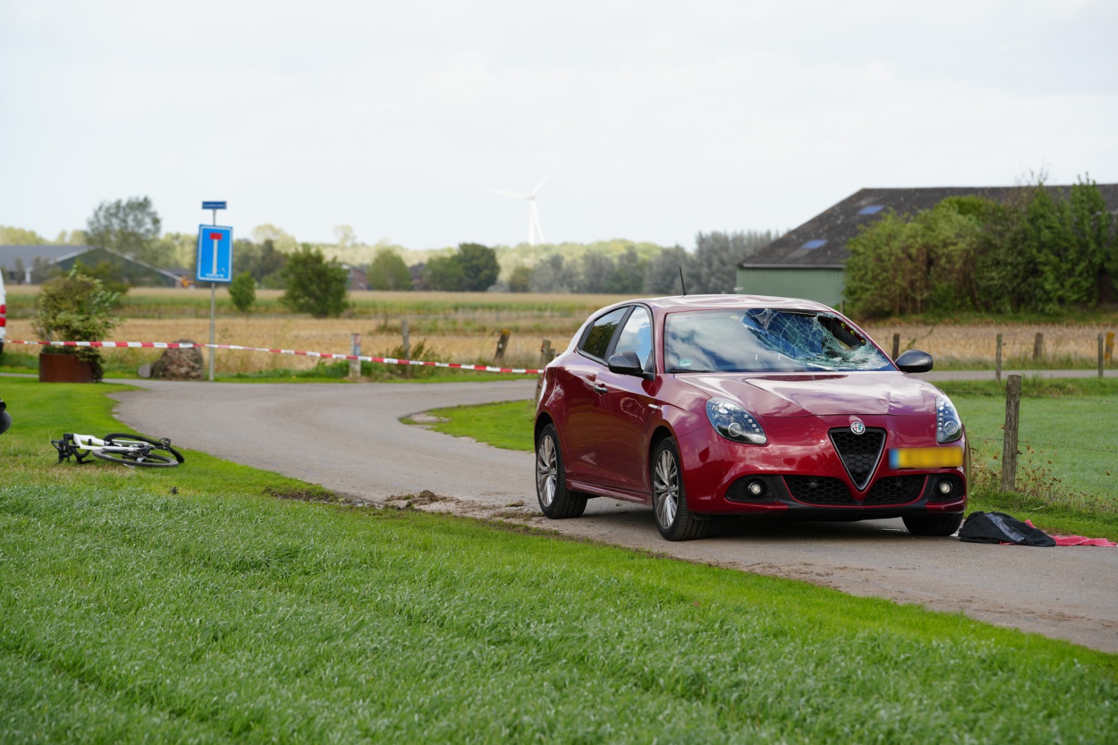 Fietser ernstig gewond bij aanrijding met auto