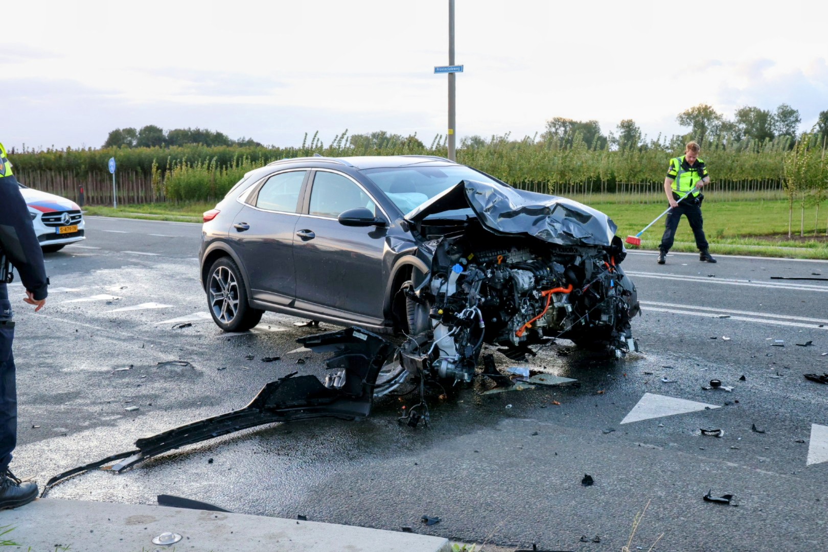 Veel schade bij verkeersongeval op Provincialeweg