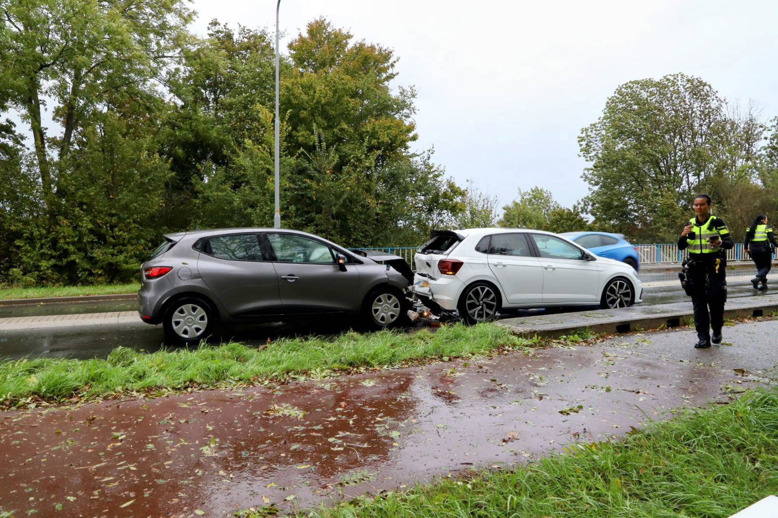 Kop-staartbotsing op spoorwegviaduct