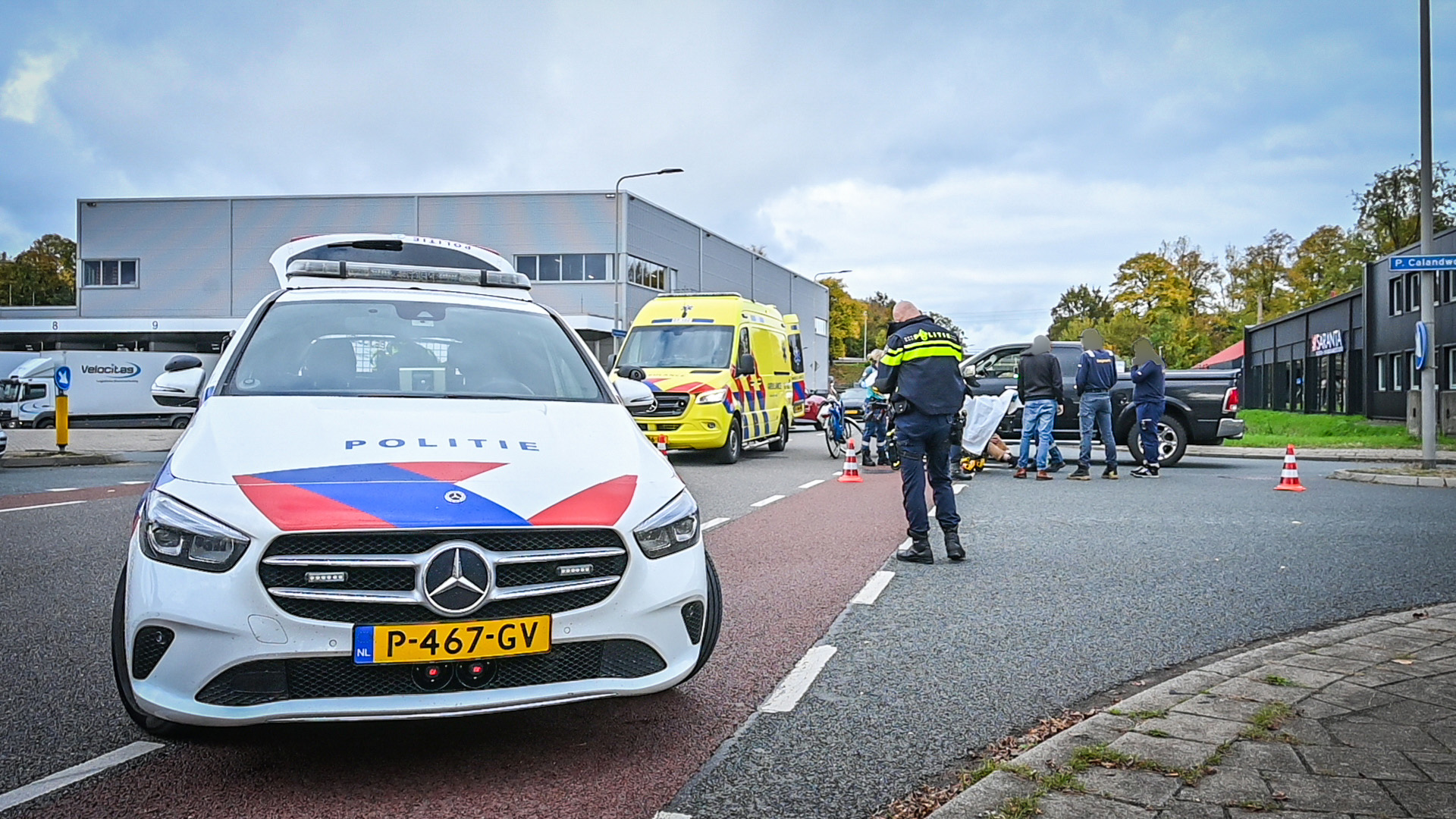 Fietser gewond na aanrijding met auto