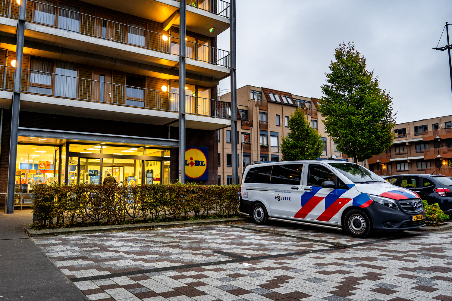 Politie onderzoekt overval op Lidl-supermarkt in Nijmegen