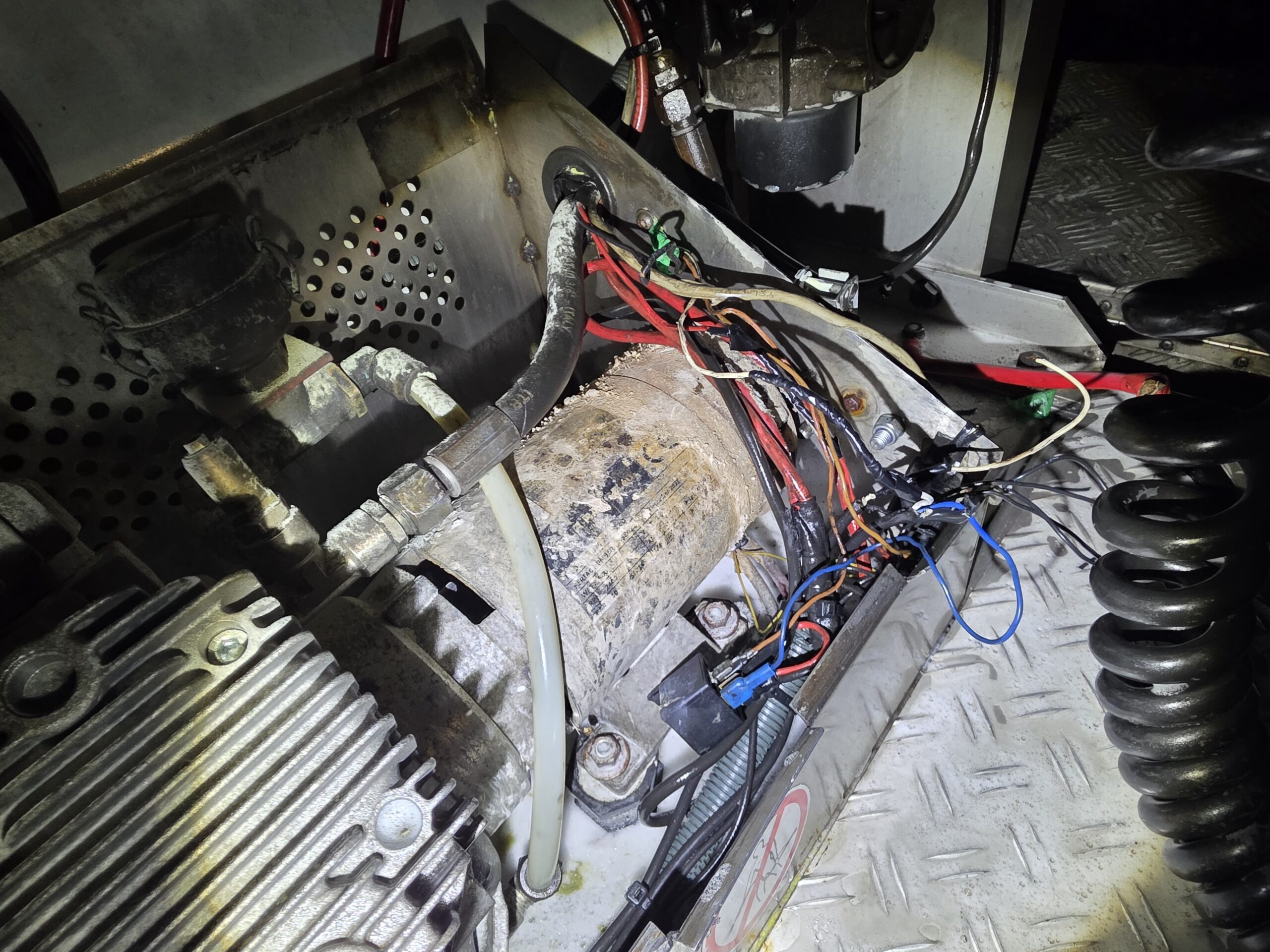 Auto-ambulance begint te roken tijdens politiecontrole