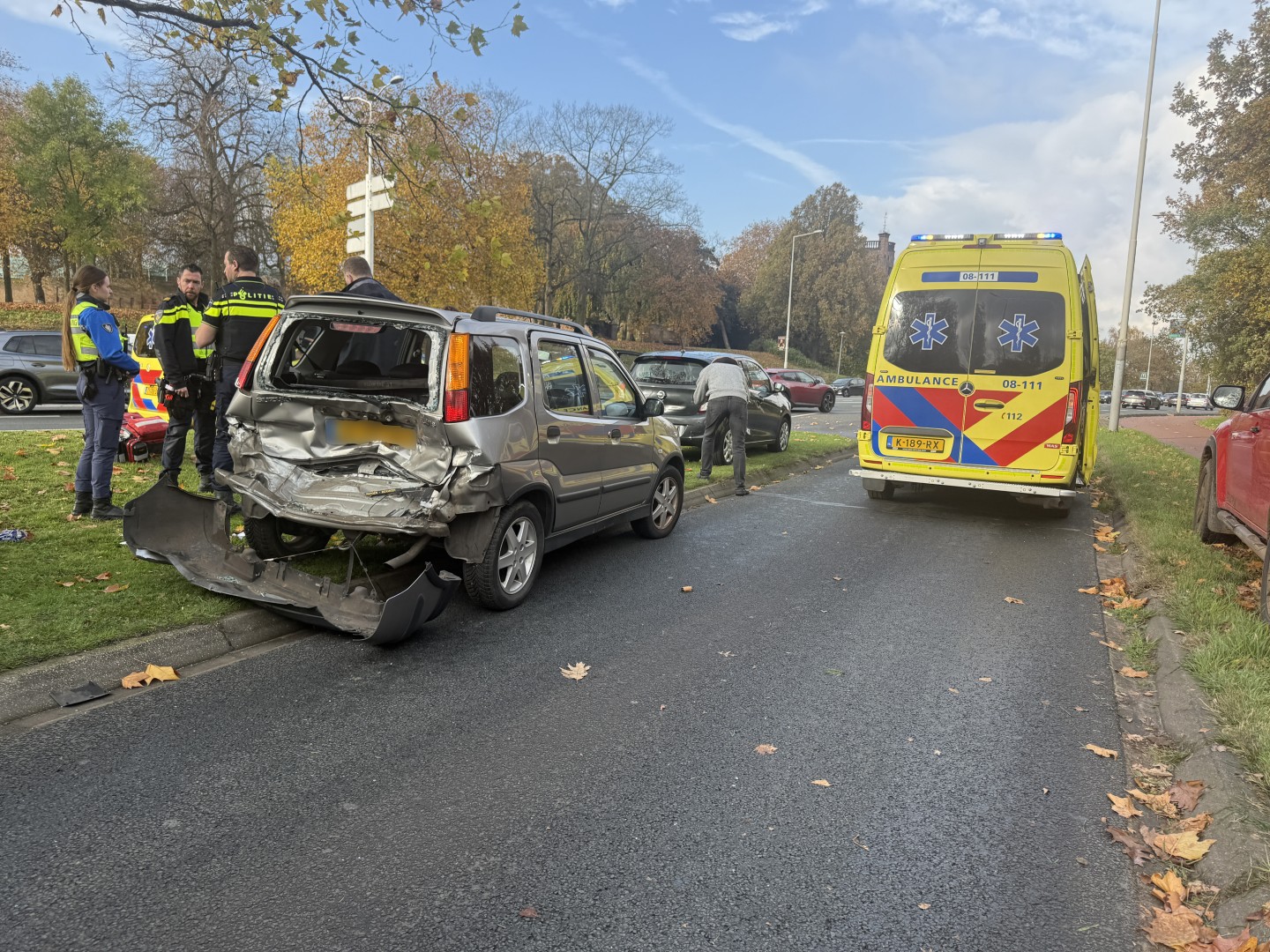 Bestuurder gewond bij kettingbotsing met drie auto’s