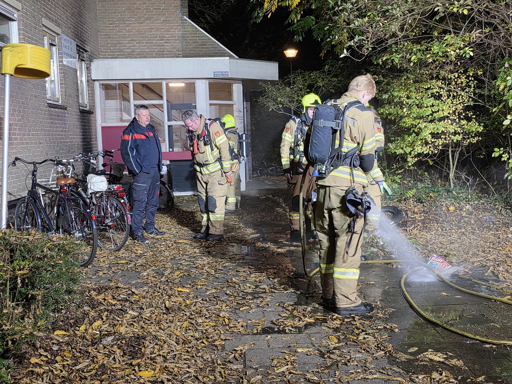 Brand in kelderbox zorgt flinke rookontwikkeling