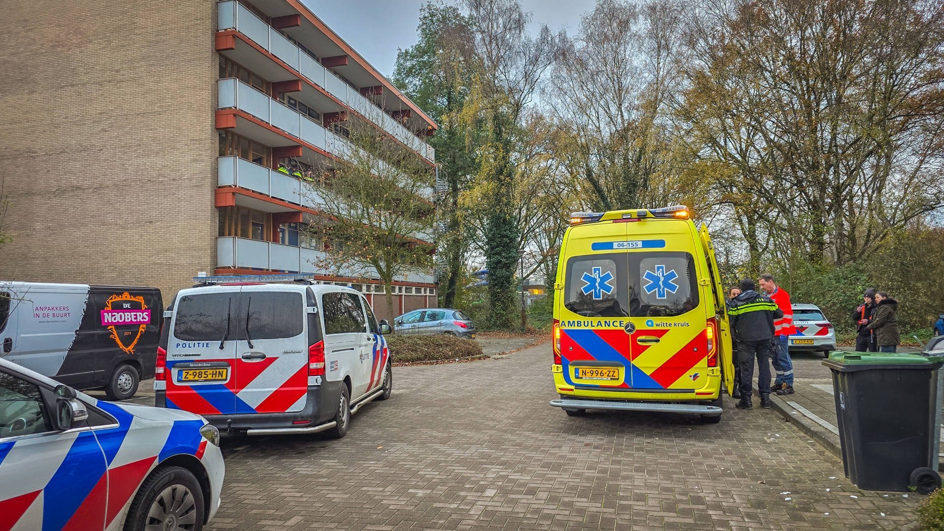 Gewonde bij steekincident in woning, verdachte aangehouden