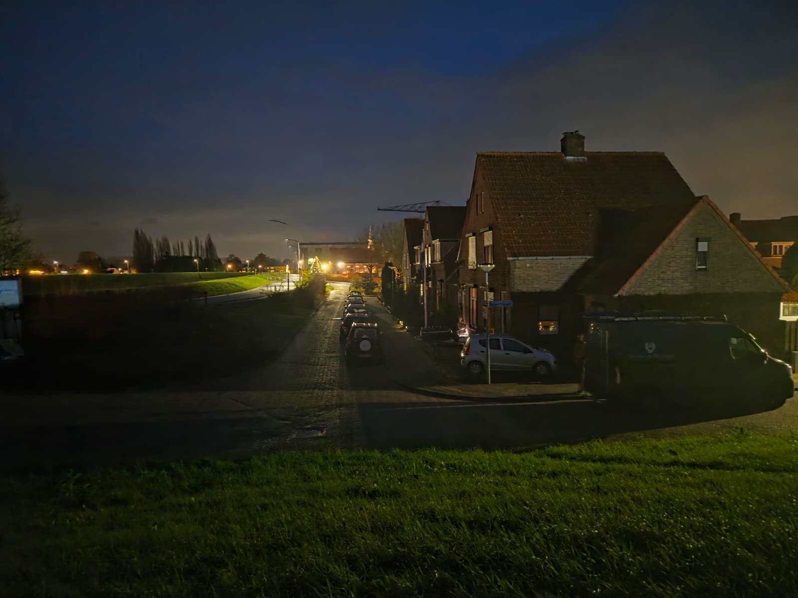 Deel van wijk al uren zonder stroom door storing
