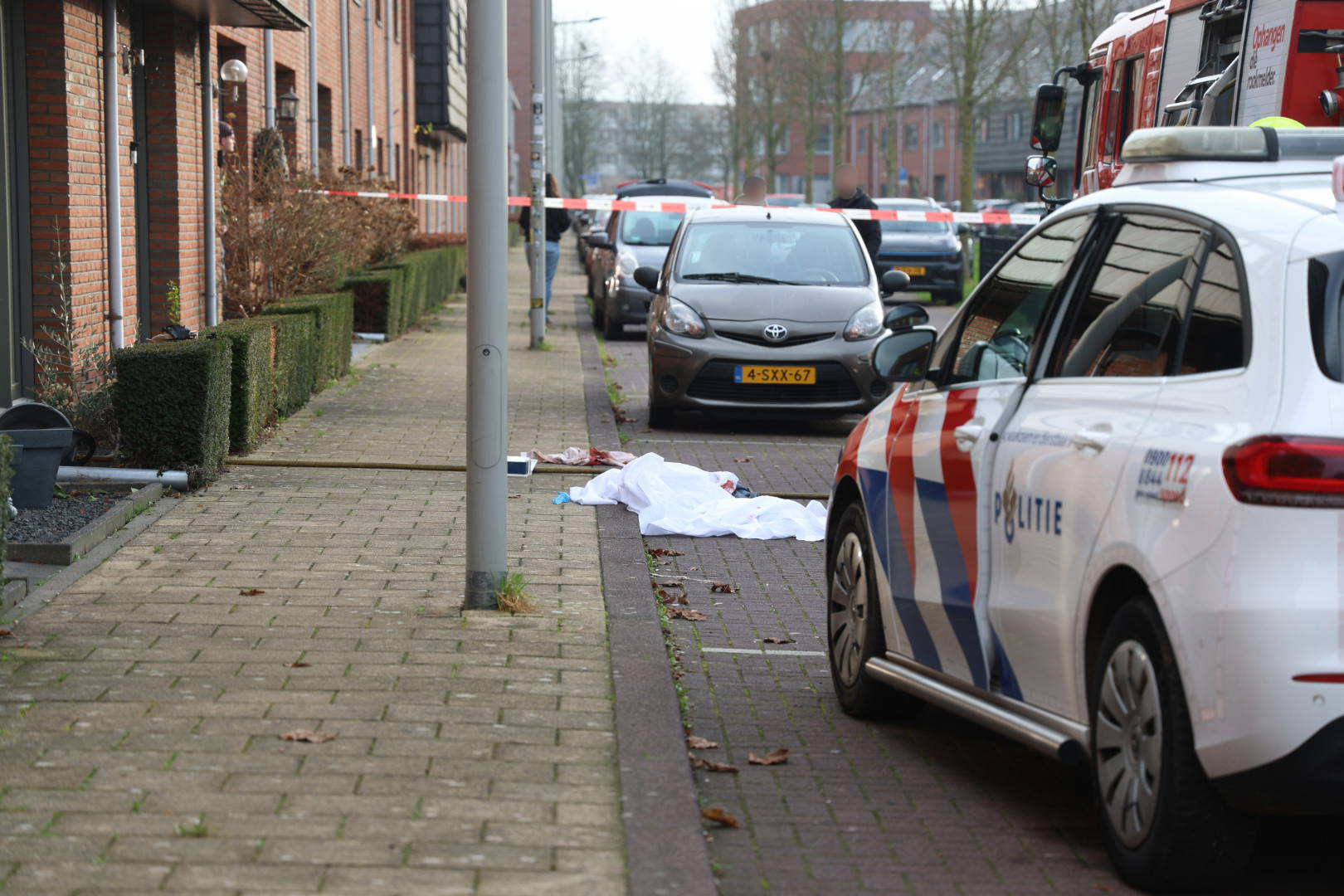 Persoon ernstig gewond bij woningbrand