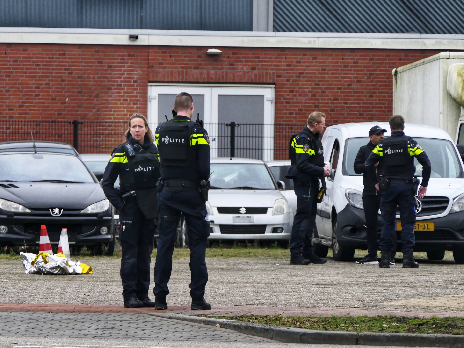 Persoon gewond bij schietpartij bij sporthal