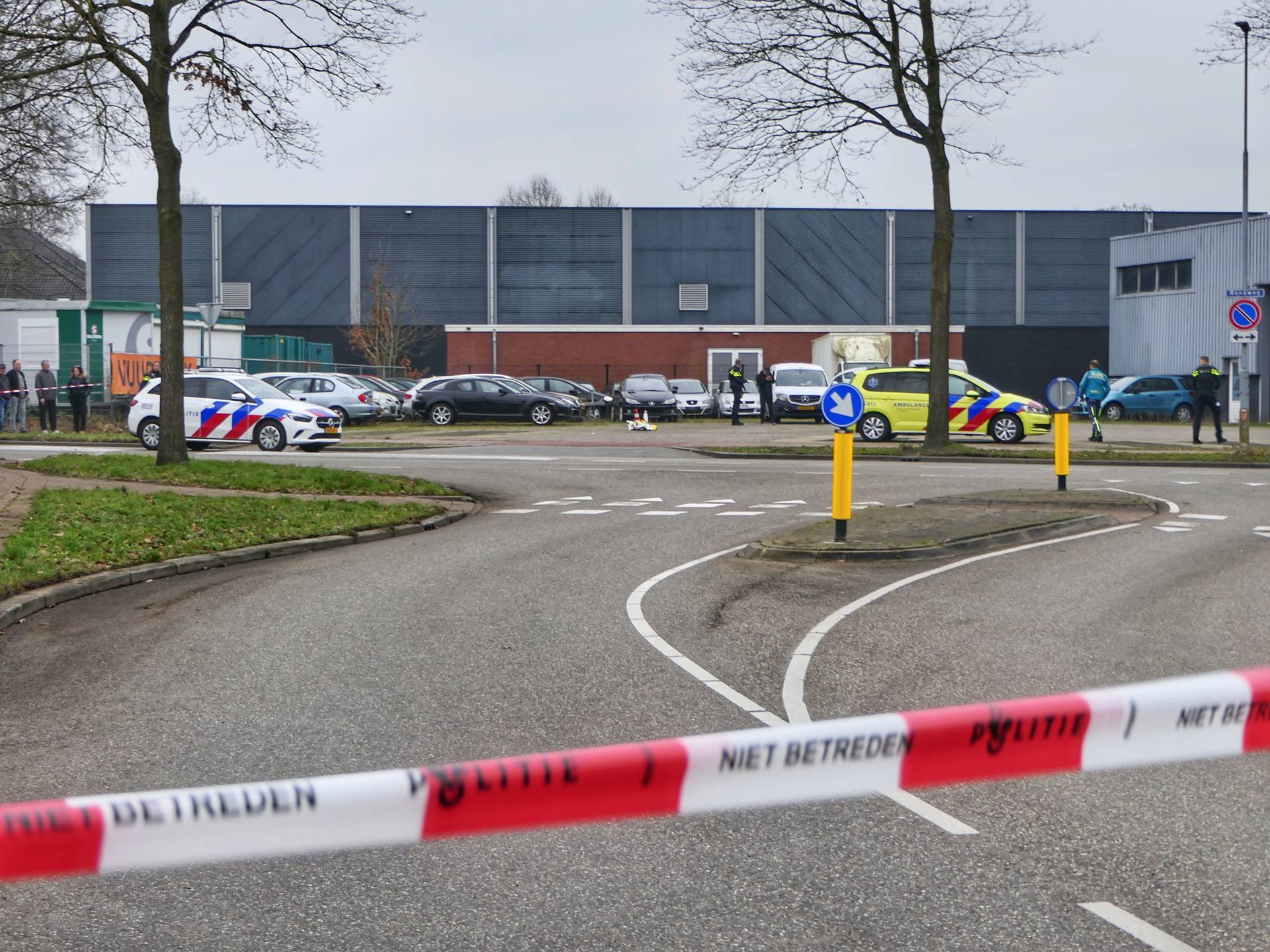 Man gewond bij schietincident bij sporthal