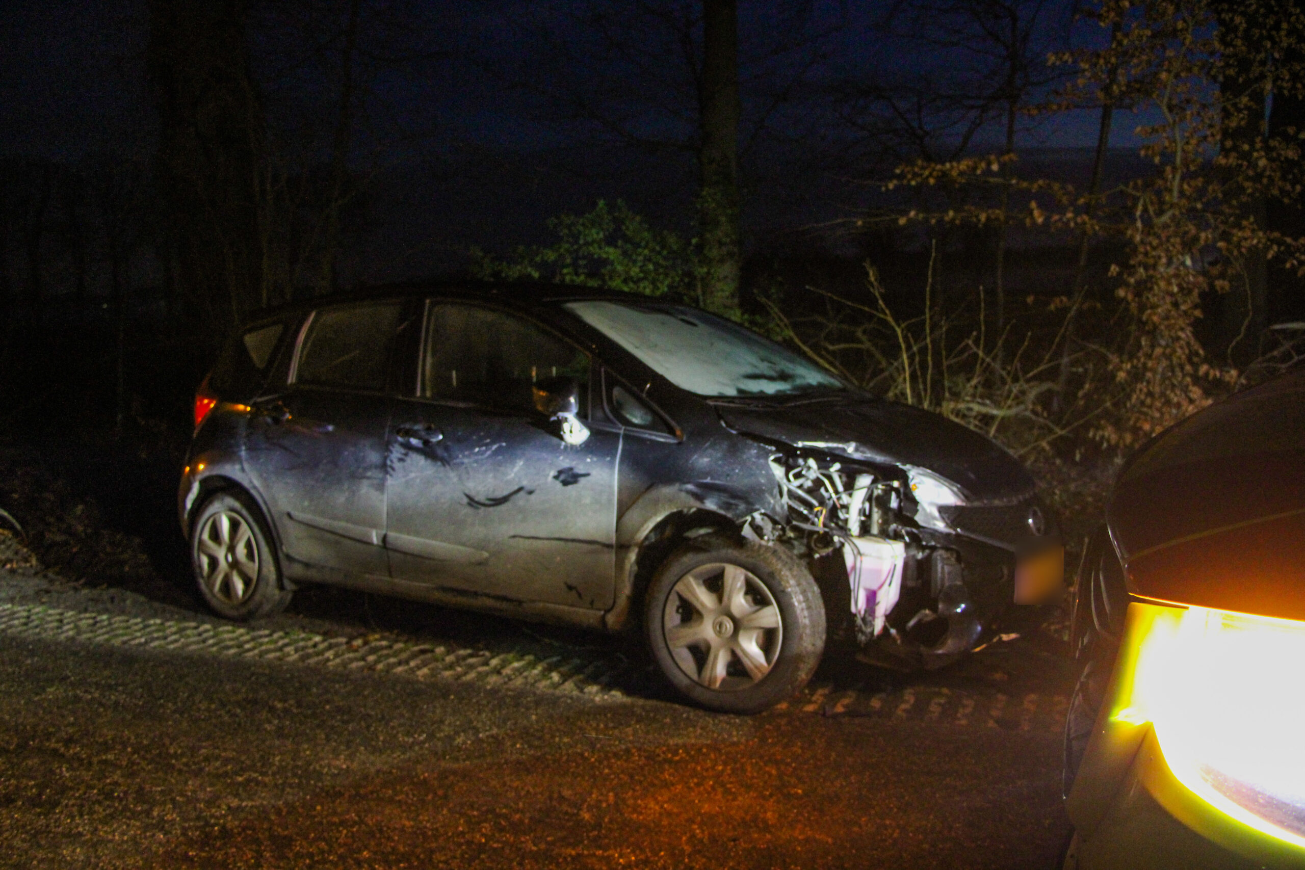 Forse schade na aanrijding tussen automobilist en fietser