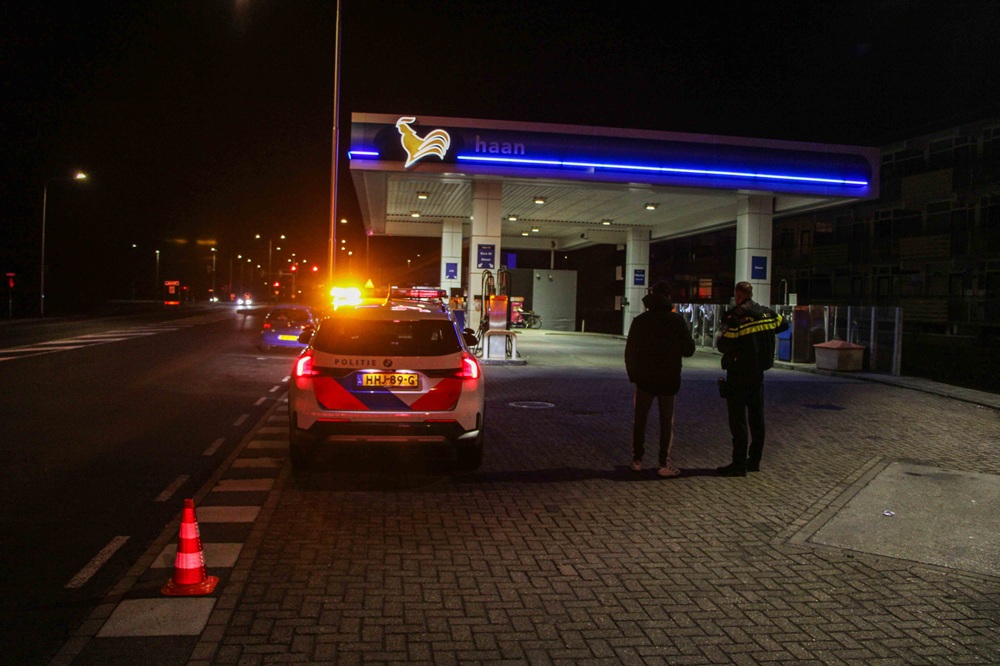 Politie onderzoekt overval op tankstation