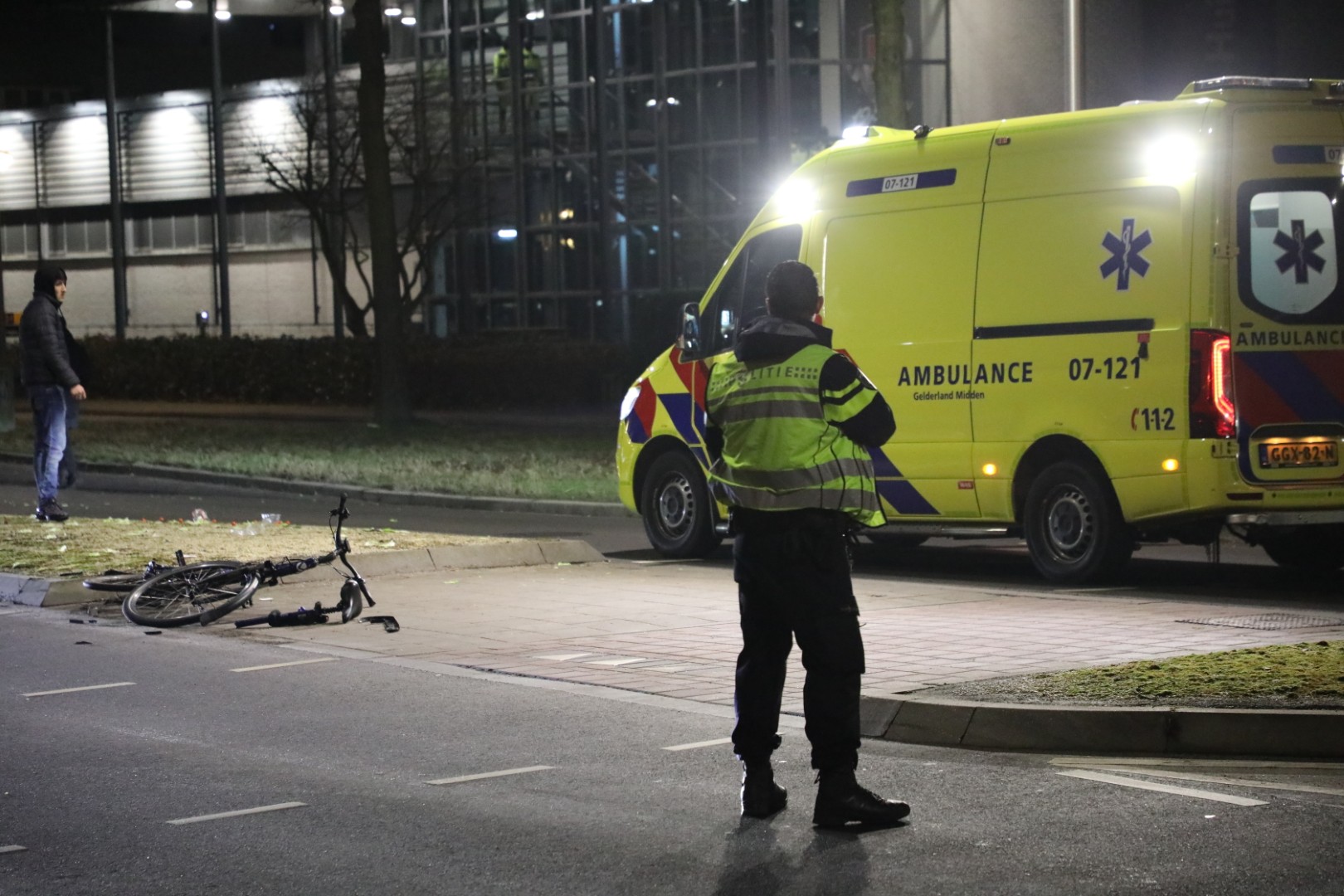 Fietsster gewond bij aanrijding, automobilist aangehouden na positieve drugstest