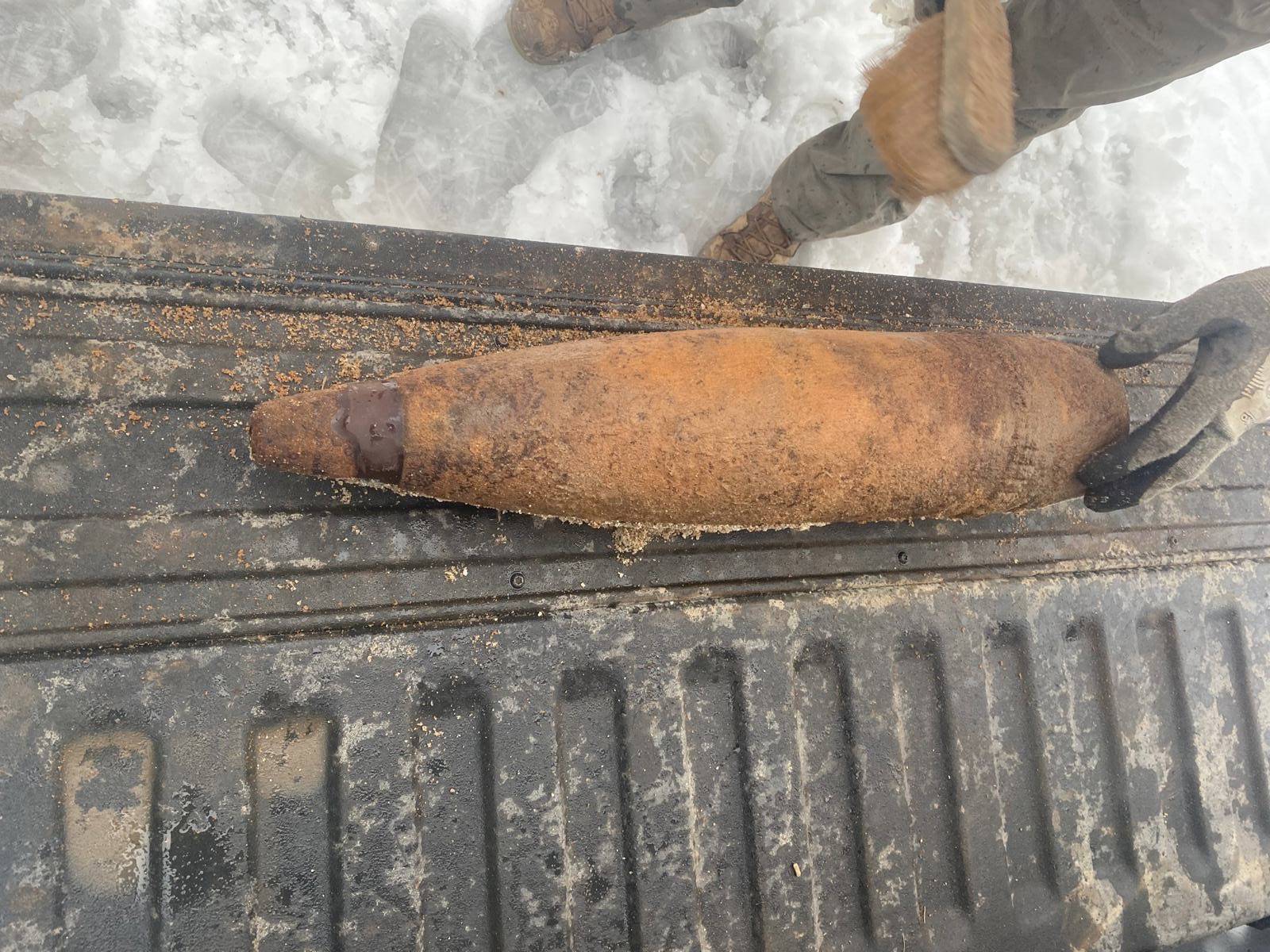 EOD laat Russische granaat uit Tweede Wereldoorlog gecontroleerd ontploffen