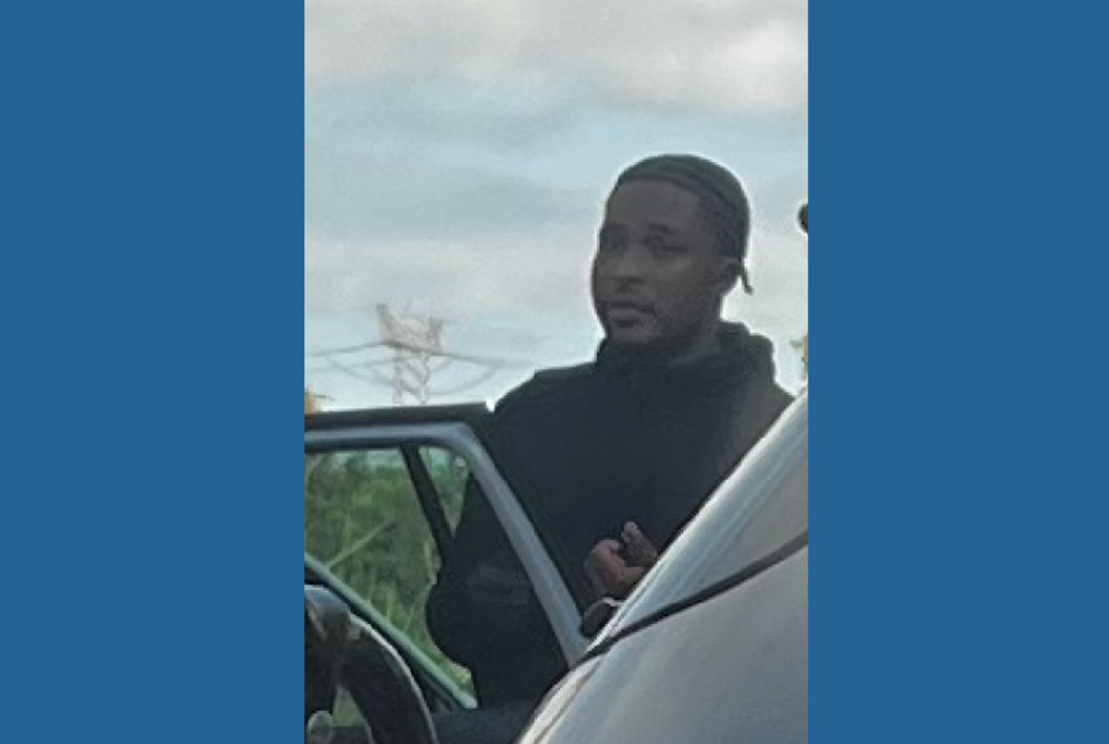 Politie deelt foto’s van verdachte gewelddadige woningoverval in Arnhem