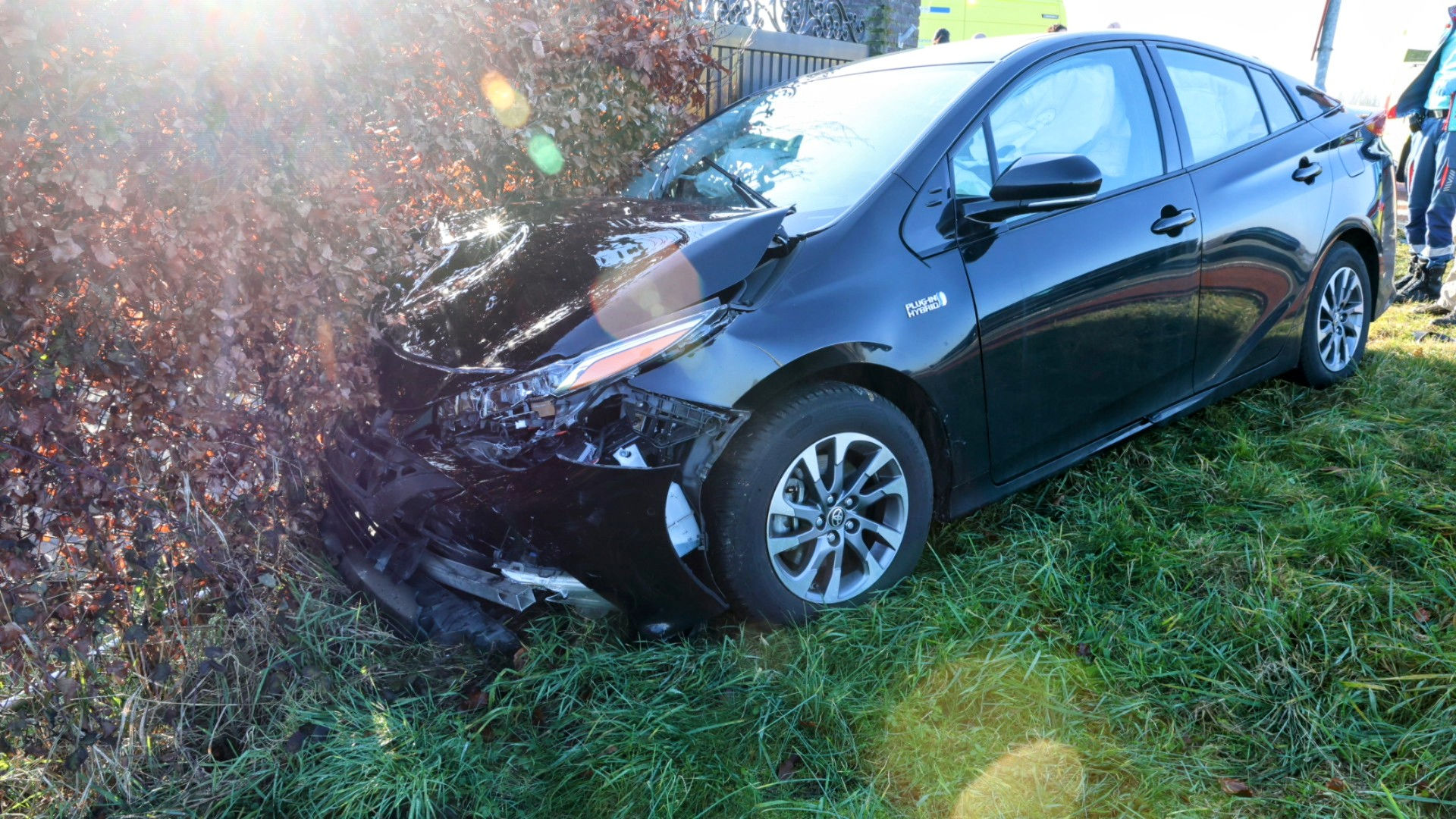 Ongeval tussen twee autos op kruising