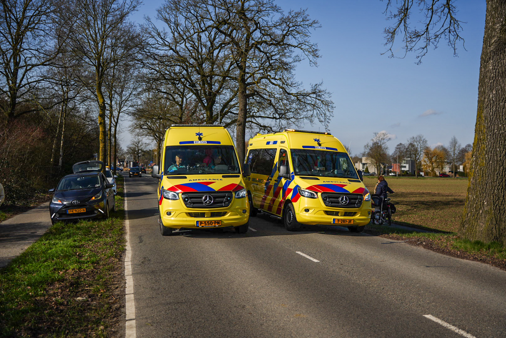 Oudere man gewond na val met driewielfiets