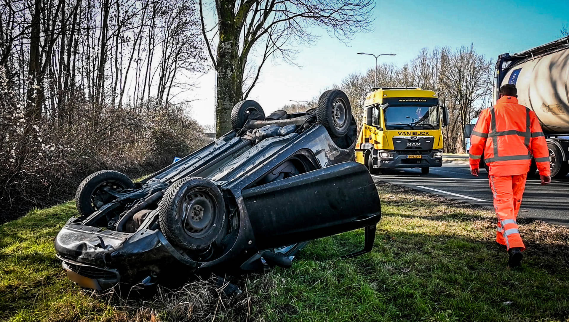 Chaos na ongeval op de Pleijroute in Arnhem, verkeer muurvast