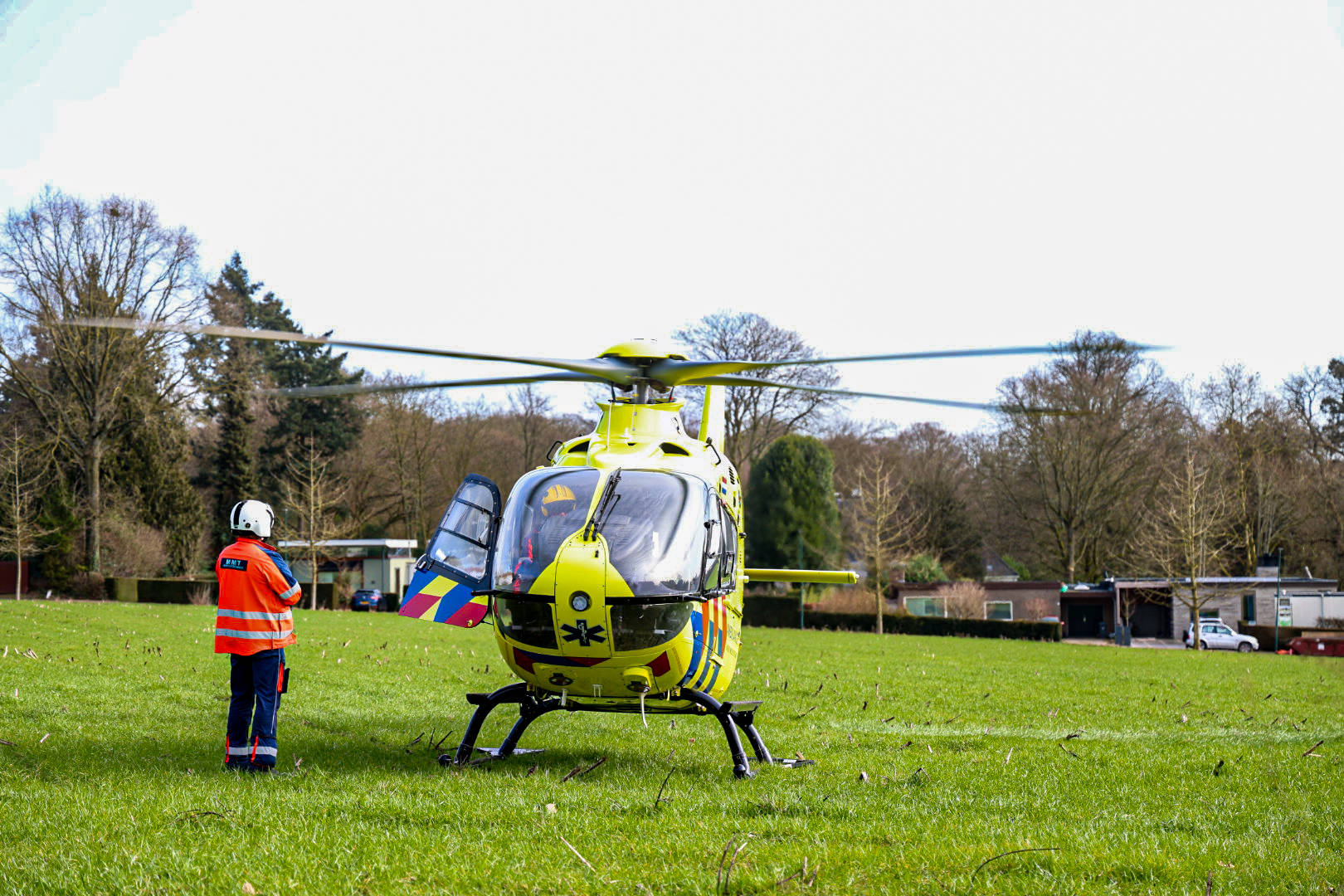 Man ernstig gewond na val met elektrische fiets
