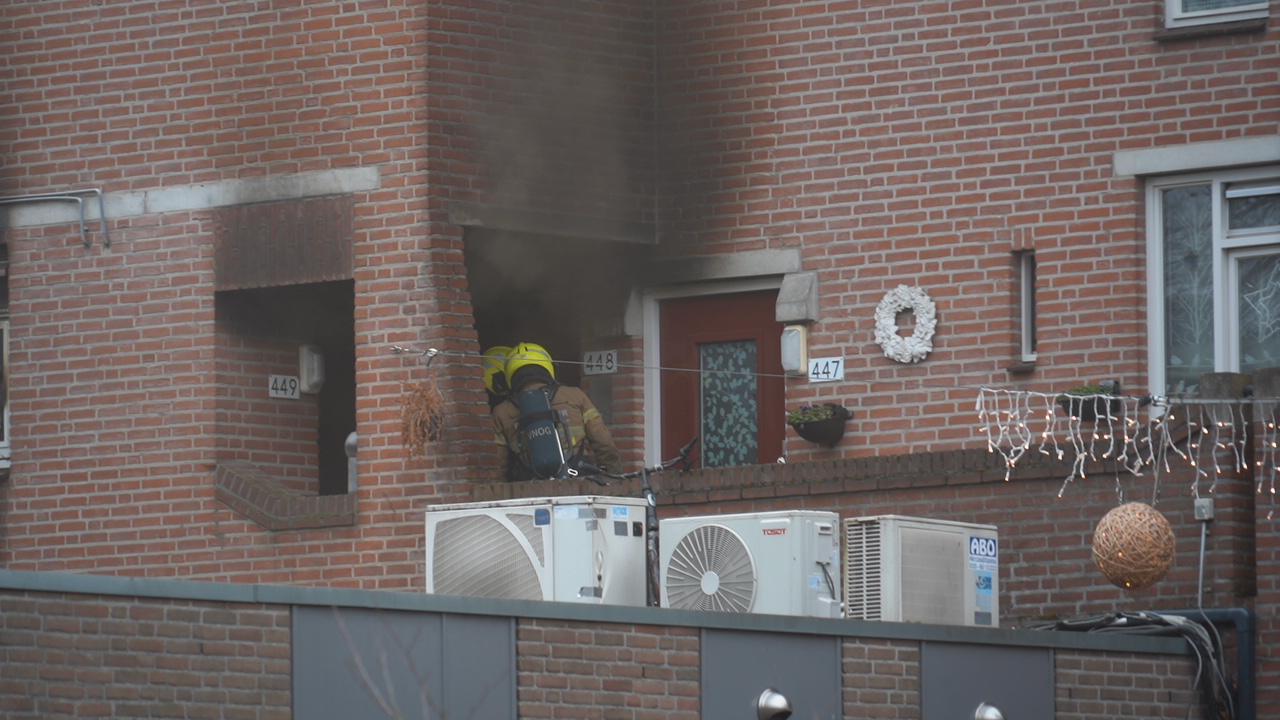 Grote brand in appartement boven winkel