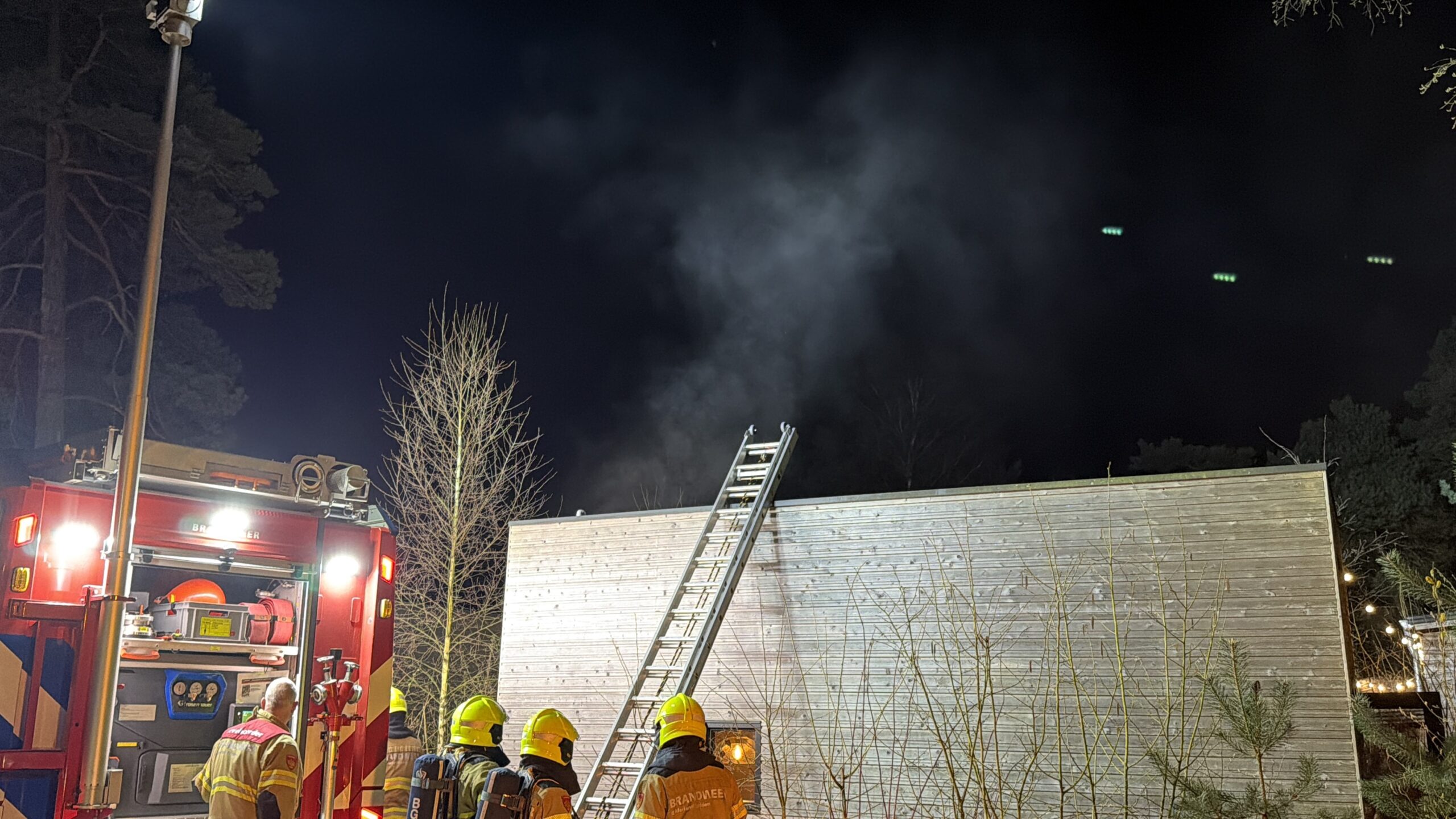 Brand in vakantiewoning snel onder controle