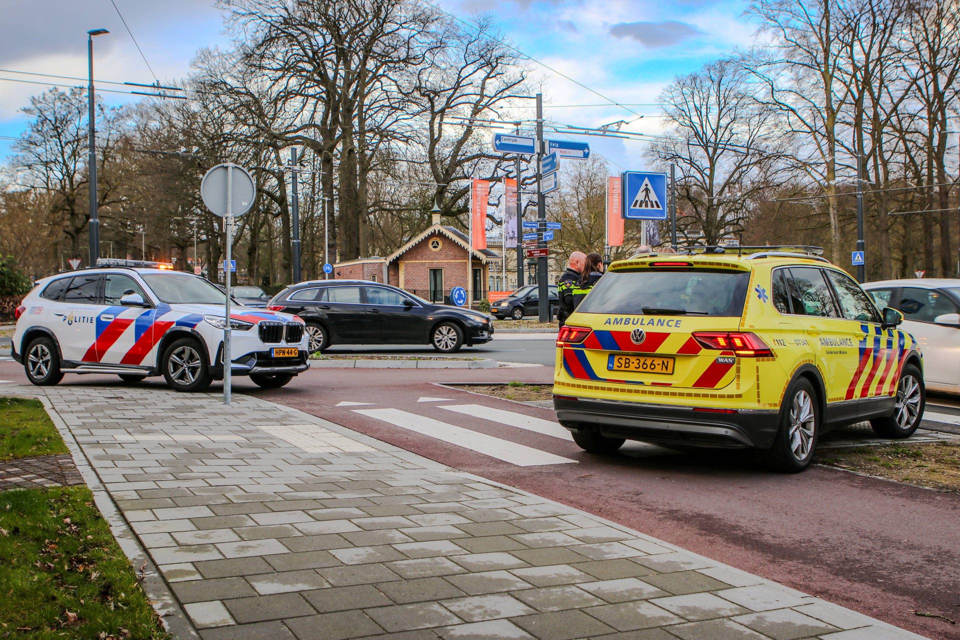 Aanrijding op inmiddels beruchte rotonde in Arnhem