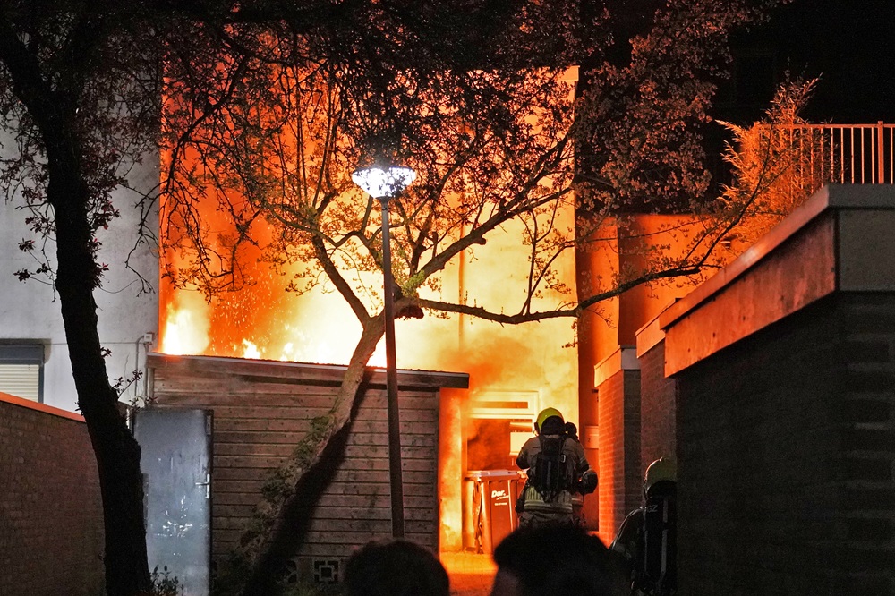 Meerdere woningen ontruimd door brand in binnenstad
